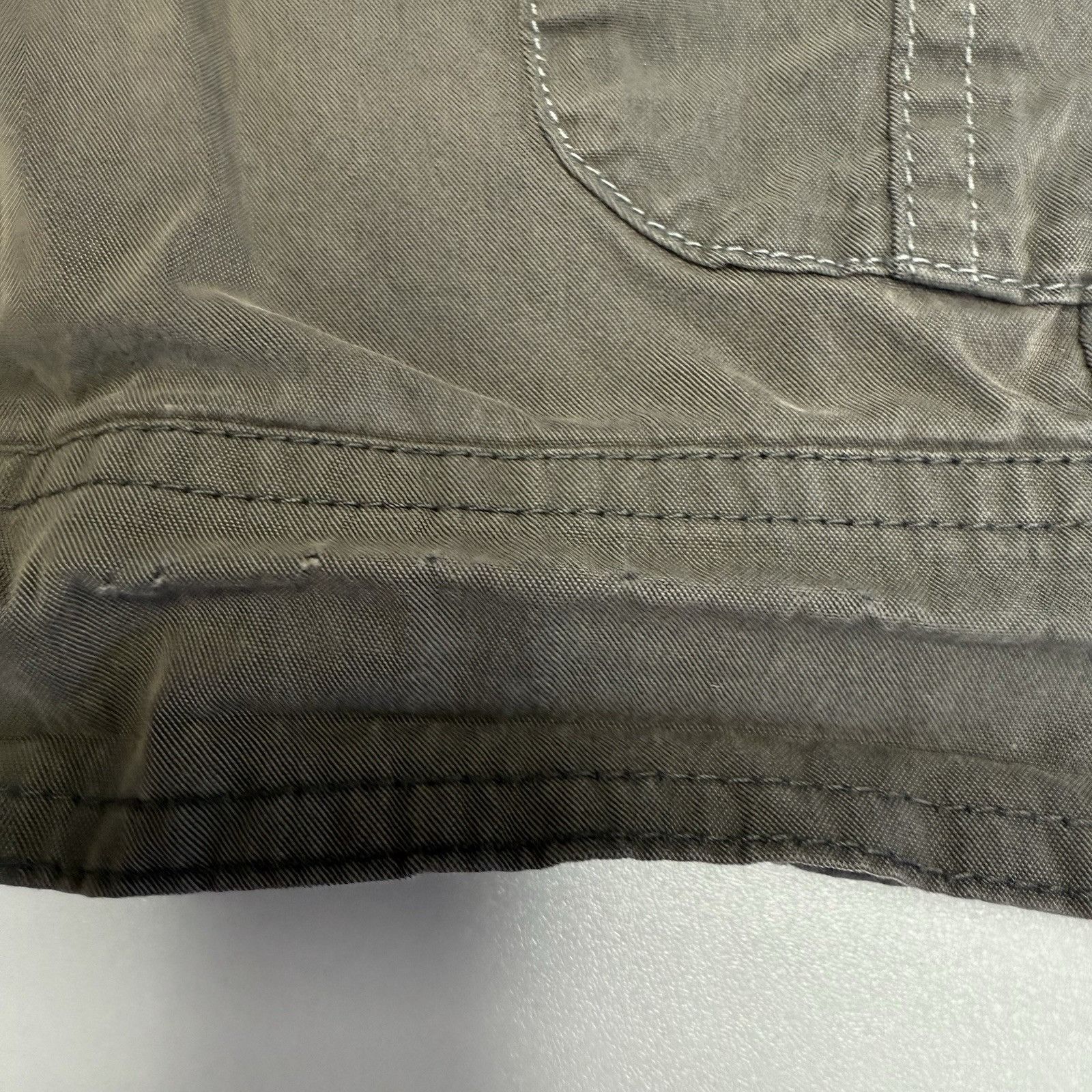 Kuhl Kuhl Hiking Cargo Shorts Womens 12 Casual Outdoors Pockets ( Size 34" / US 12 / IT 48 - 6 Thumbnail