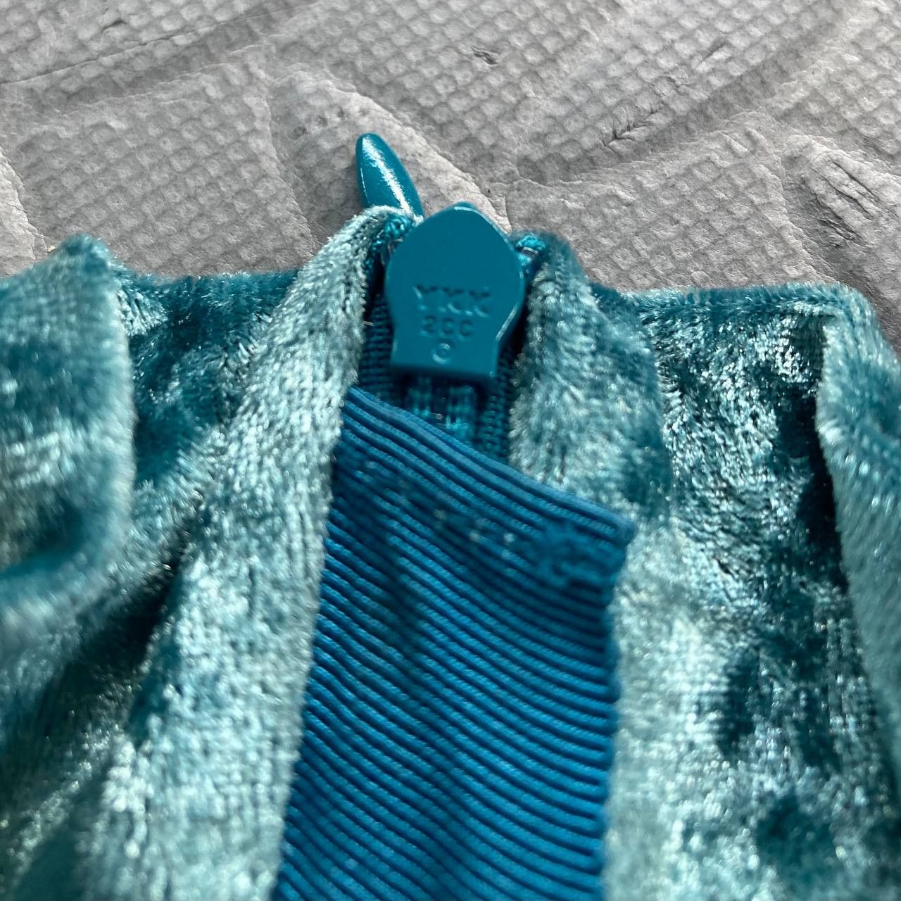 Vivienne Tam Y2k Crushed Velvet Turtleneck Long Sleeves Top Size XS / US 0-2 / IT 36-38 - 11 Thumbnail