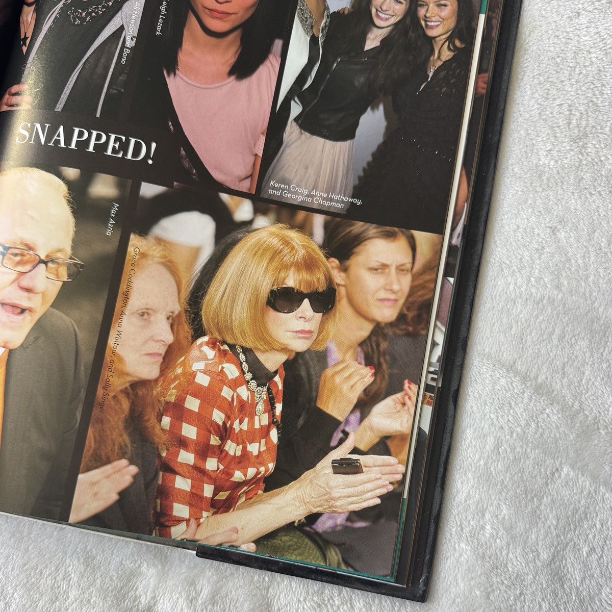 Other New York Fashion Week Book Size ONE SIZE - 9 Thumbnail