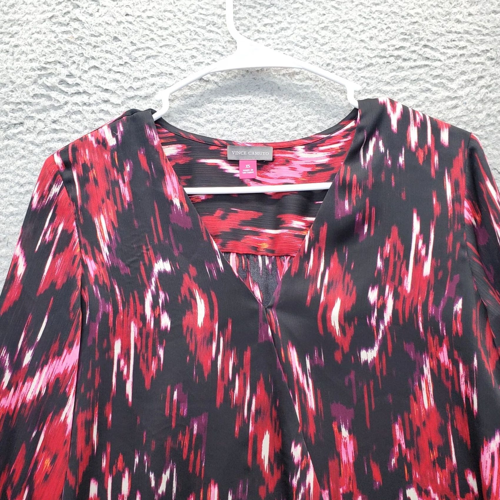 Vince Camuto Vince Camuto Blouse Shirt Women's XS Multi Oversized Long Sleeve V Neck Shirt Size XS / US 0-2 / IT 36-38 - 3 Thumbnail