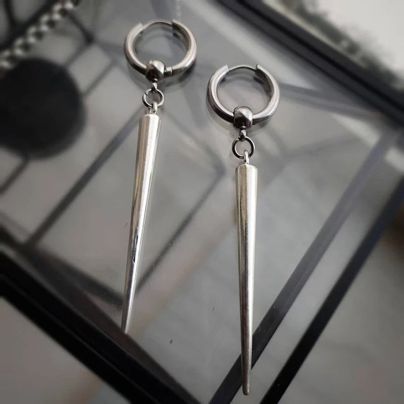 Japanese Brand × Vintage gothic earrings Size ONE SIZE - 1 Thumbnail