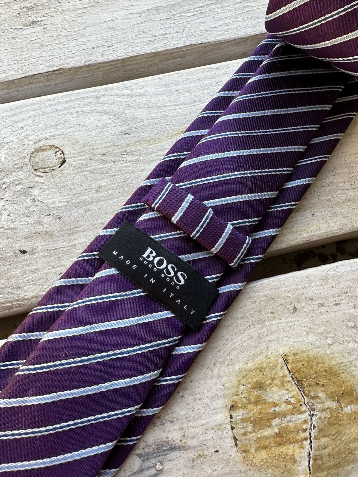 Designer × Hugo Boss 🚨RARE Hugo Boss Tie old money style Burgundy luxury monogram Size ONE SIZE - 3 Thumbnail