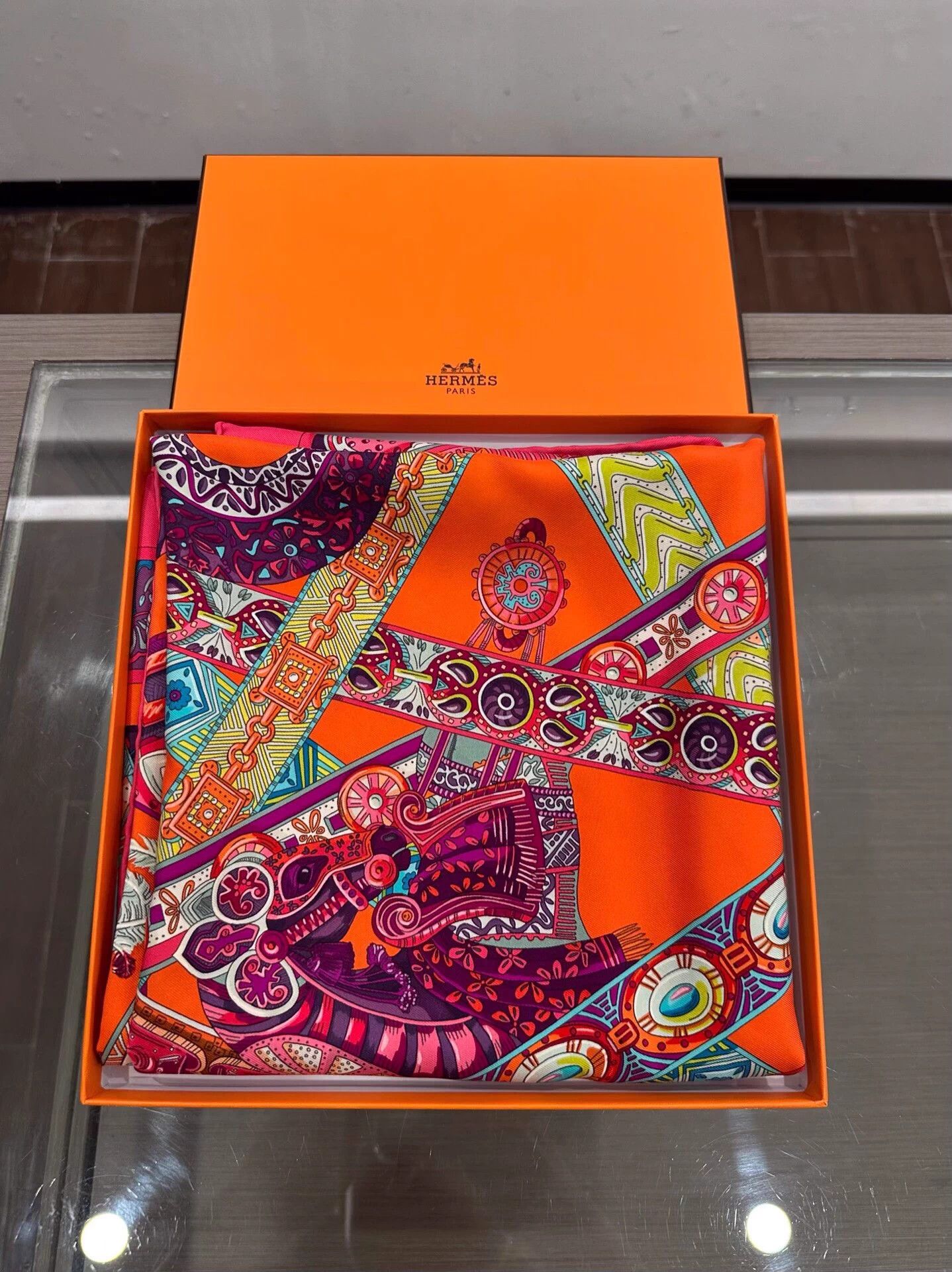 Hermes Hermes Unicorn Song Red Silk Scarf 90x90 New Boxed Size ONE SIZE - 2 Thumbnail