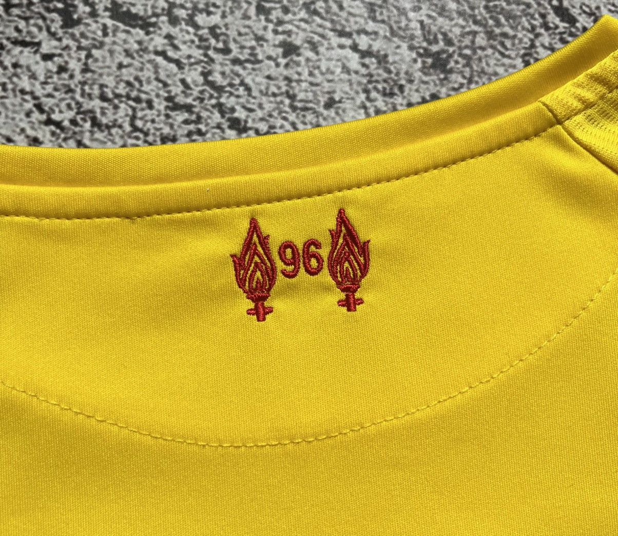 New Balance Liverpool FC Away Jersey Warrior STURRIDGE15 Football Shirt Size US L / EU 52-54 / 3 - 8 Thumbnail