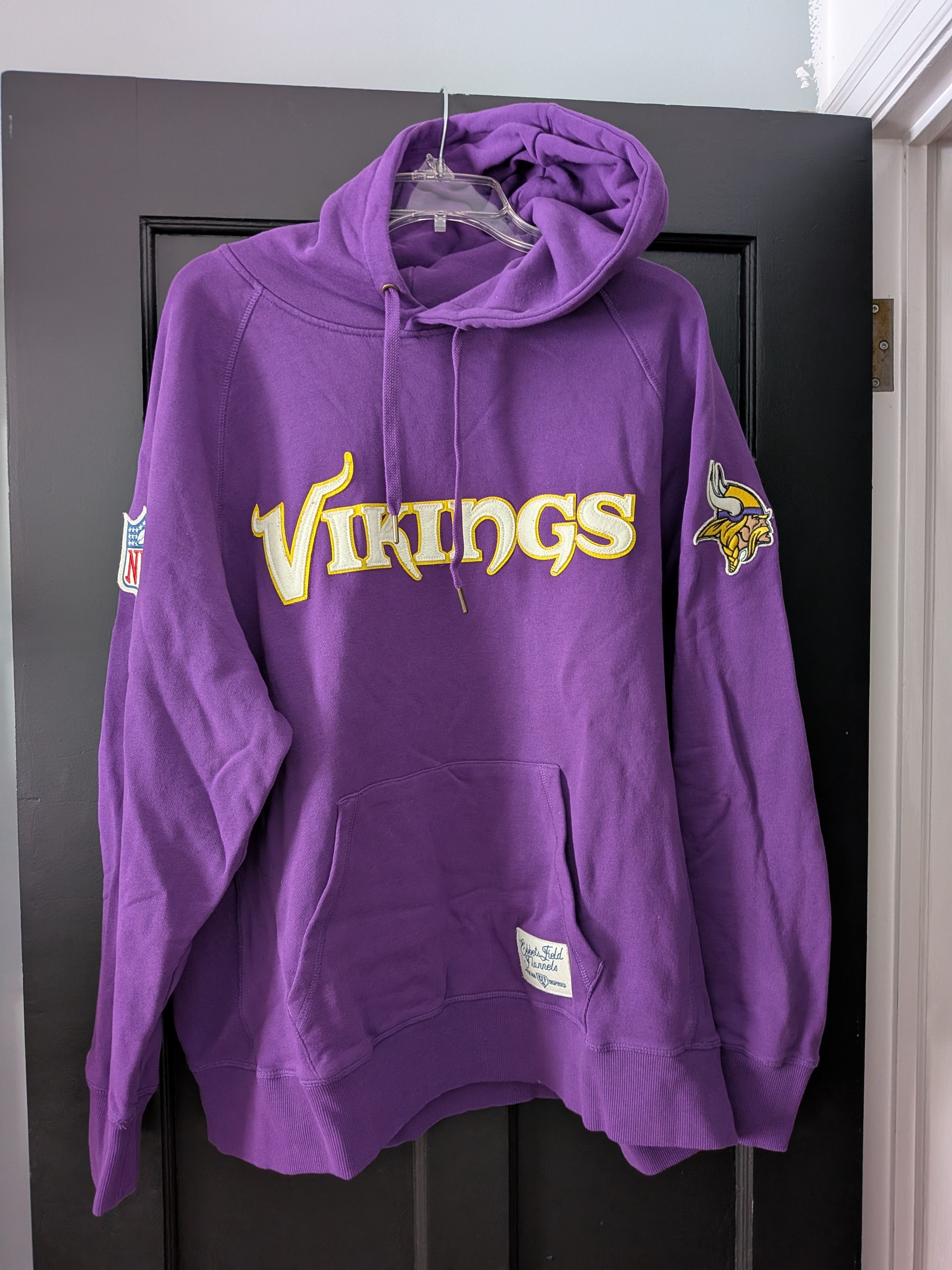 Ebbets Field Flannels Minnesota Vikings Raglan Hooded Sweatshirt Size US XXL / EU 58 / 5 - 1 Thumbnail