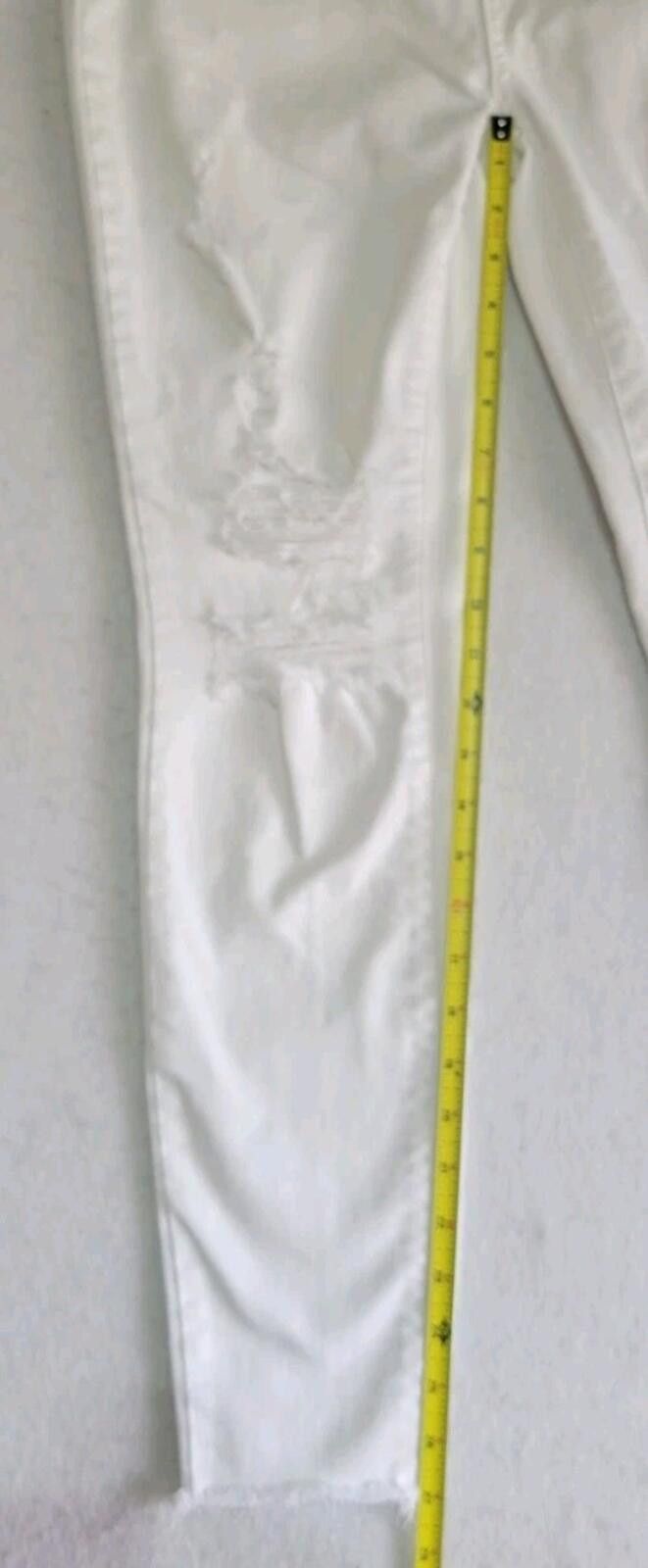 Other JUDY BLUE Womens White Jeans Distressed Denim Size 9/29 Size 29" - 8 Thumbnail