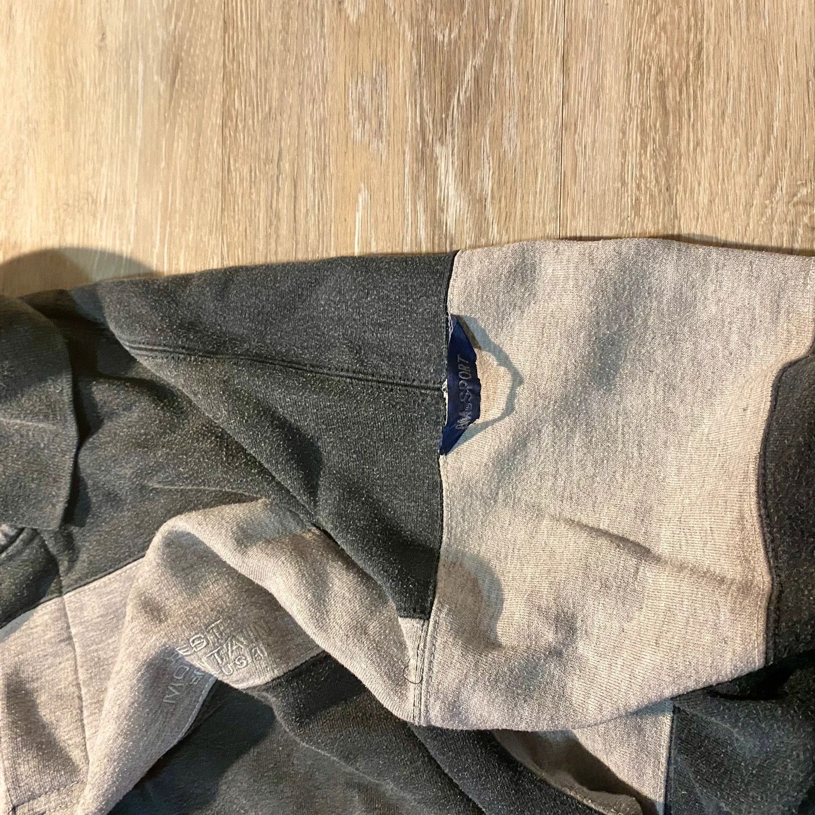 Other Pull polo BestMoutain gris et noir taille XL Size US L / EU 52-54 / 3 - 5 Thumbnail
