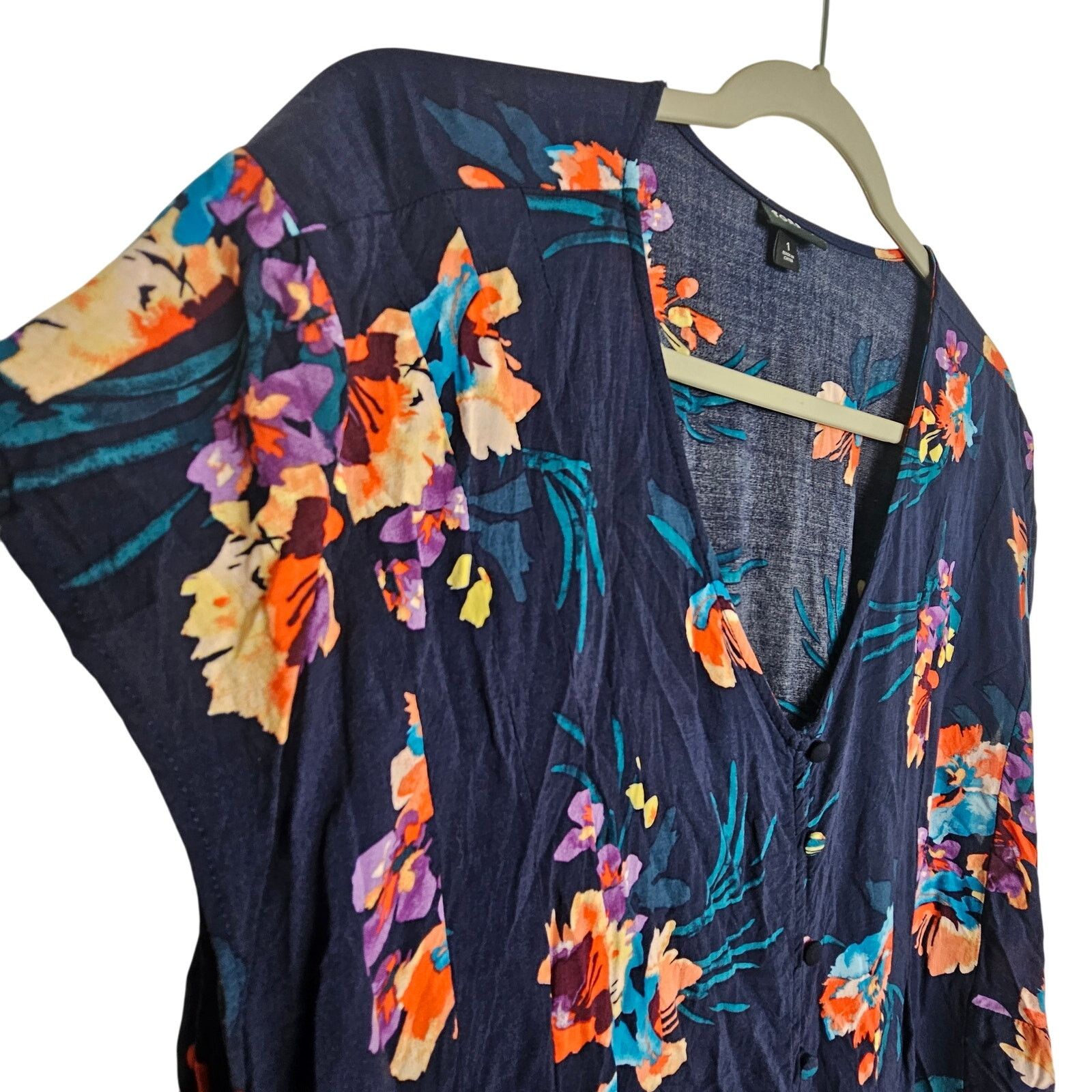 Corridor Torrid Blouse Blue Floral Print Short Sleeve Top Button 1X Size XL / US 12-14 / IT 48-50 - 4 Thumbnail