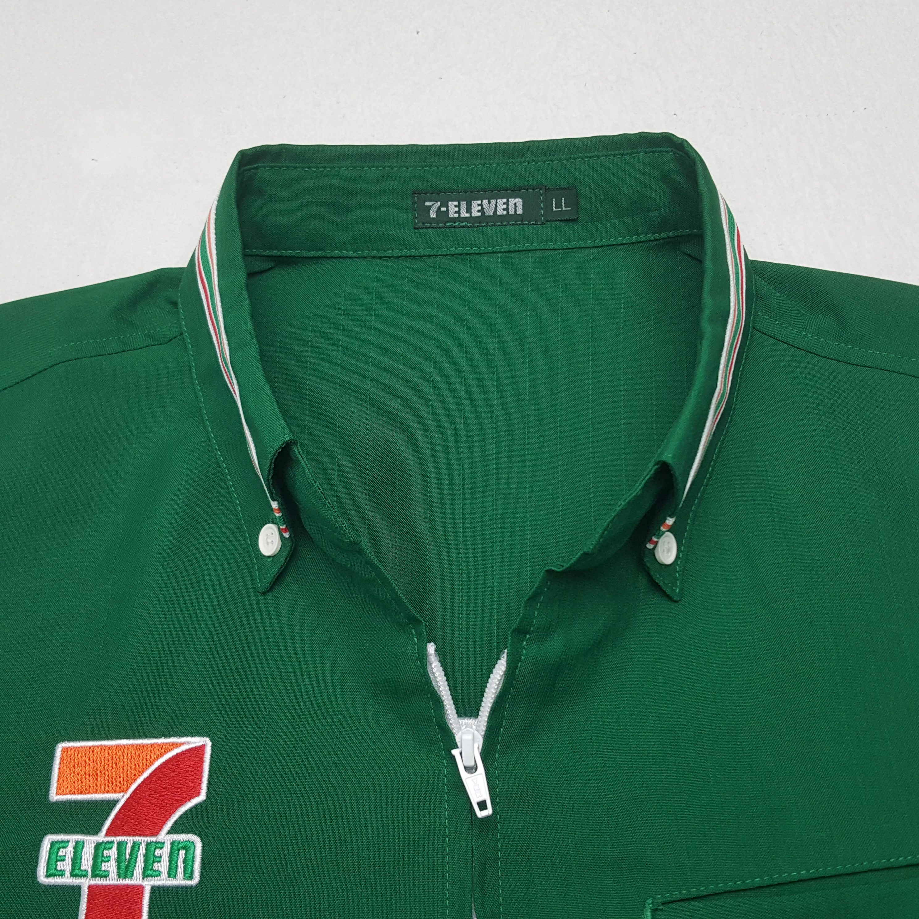 Japanese Brand × Vintage Vintage 7 Eleven Embroidery Logo Uniform Jacket Size US L / EU 52-54 / 3 - 5 Thumbnail