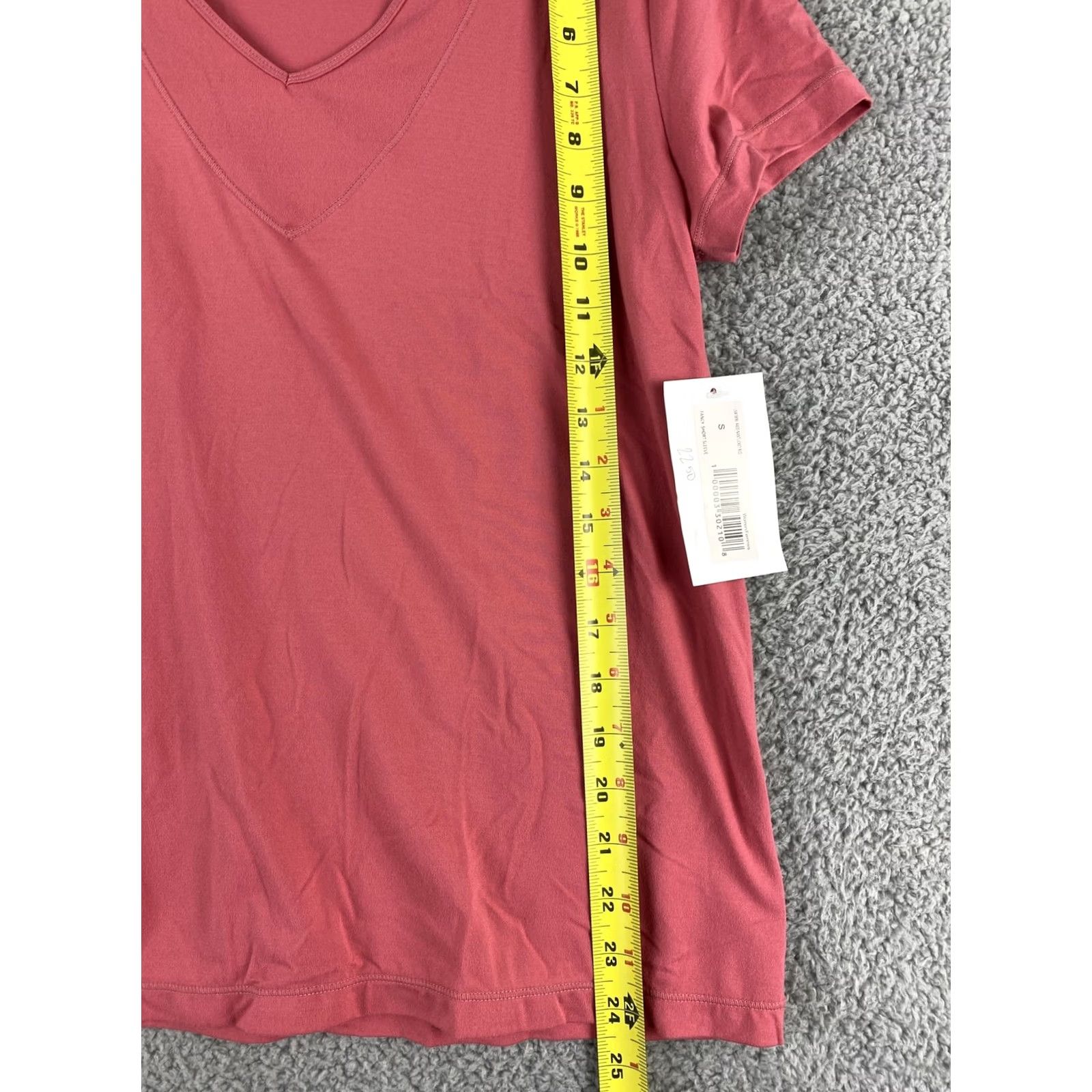 Vintage Lole T-Shirt Women’s S Coral Short Sleeve Activewear / 35-7 Size S / US 4 / IT 40 - 7 Thumbnail