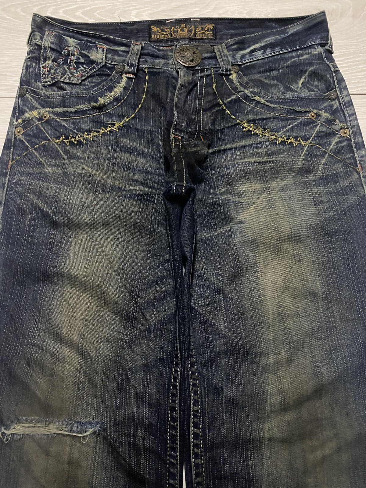 Tornado Mart Japan Brand Riobera Embroidered Karakuri Logo Baggy Jeans Size US 33 - 3 Thumbnail