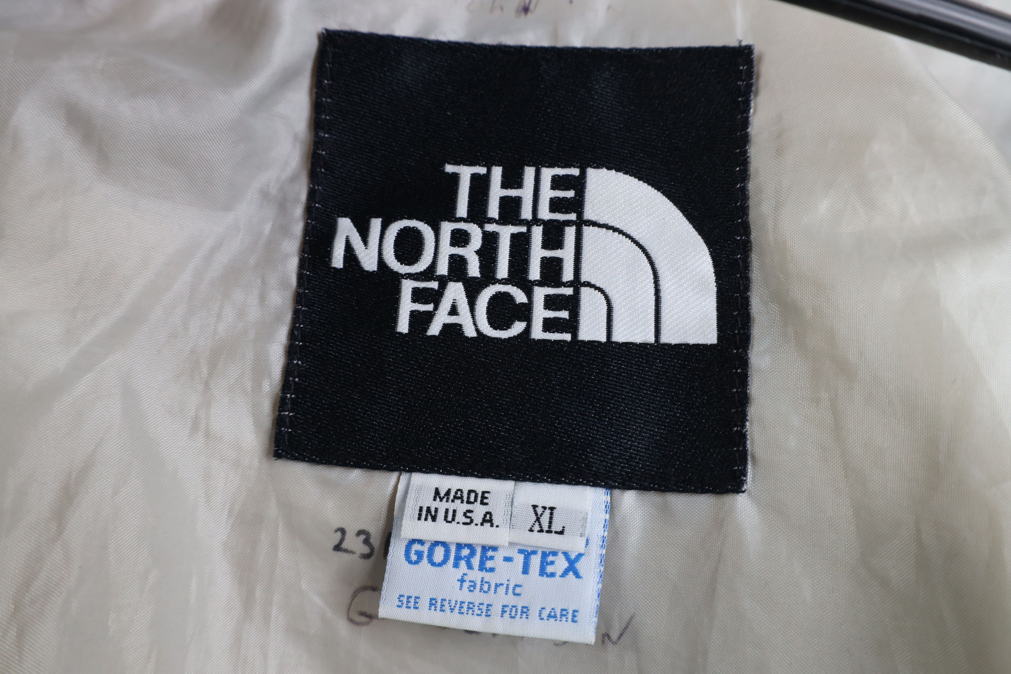 The North Face Vintage 90s The North Face Hooded Rain Jacket Blue USA Size US XL / EU 56 / 4 - 11 Thumbnail