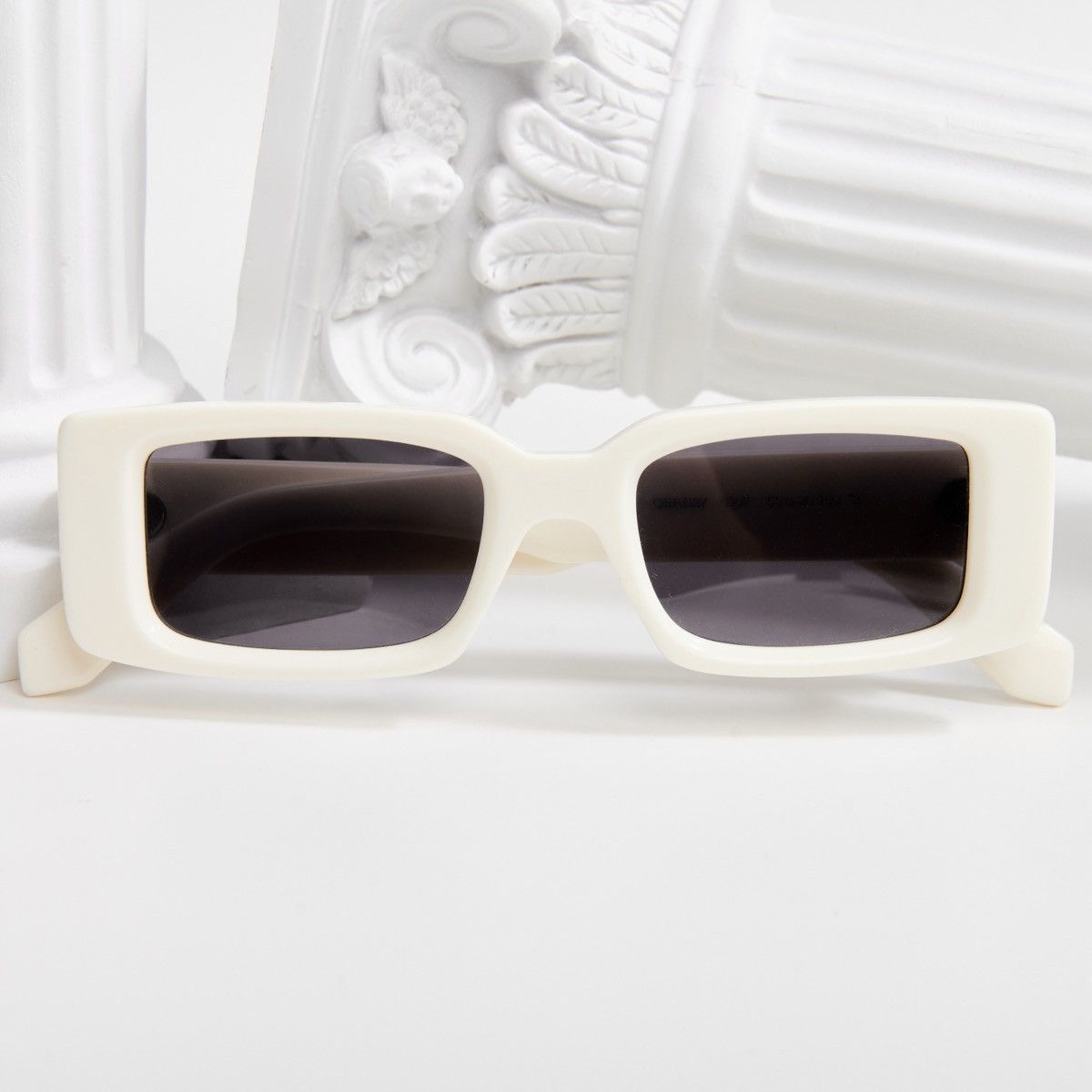 Off-White OFF WHITE ARTHUR WHITE SUNGLASSES Size ONE SIZE - 6 Thumbnail