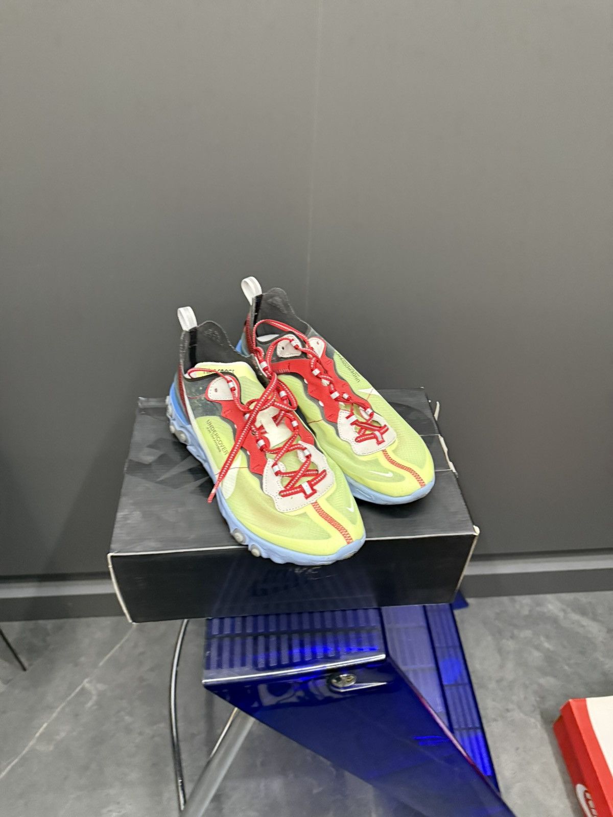 Nike × Undercover Nike React Element 87 Undercover Volt BQ2718-700 Size 9.5 Size US 9.5 / EU 42-43 - 3 Thumbnail