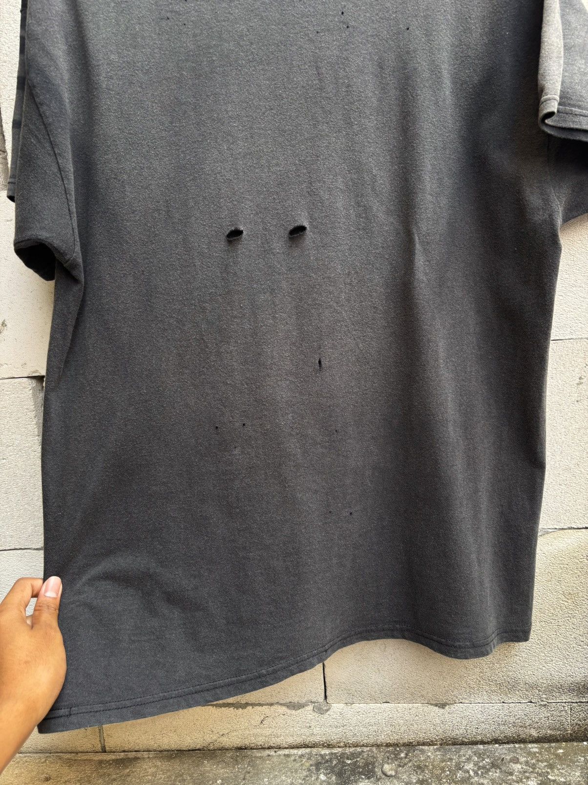Vintage Thrashed Supreme X Hanes Distressed T-Shirt ERD Grunge Size US L / EU 52-54 / 3 - 13 Thumbnail