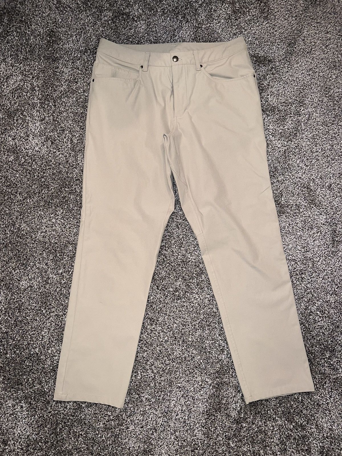 Lululemon Men's ABC Pull-On Pant Trench Size XL Warpstreme