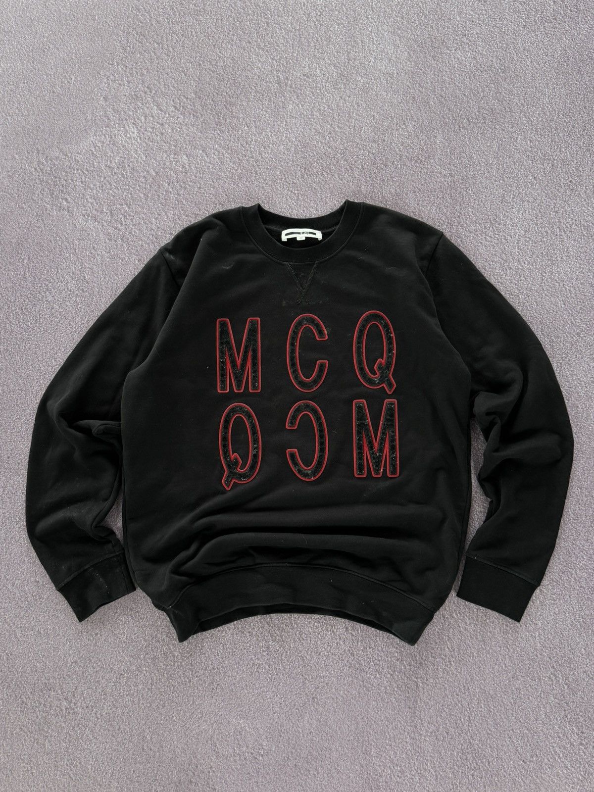 Alexander McQueen Alexander McQueen MCQ Men's Velvet Logo Sweatshirt Size US M / EU 48-50 / 2 - 1 Thumbnail