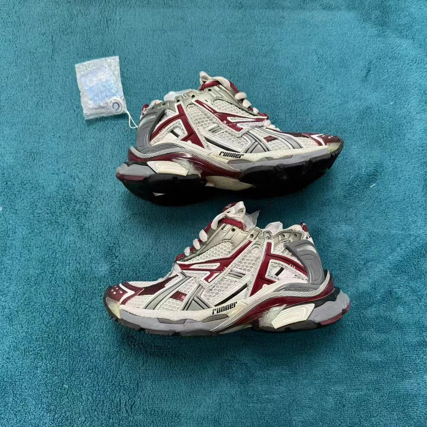 Balenciaga Balenciaga Runner Burgundy 36 Super New Size US 5.5 / IT 35.5 - 3 Thumbnail