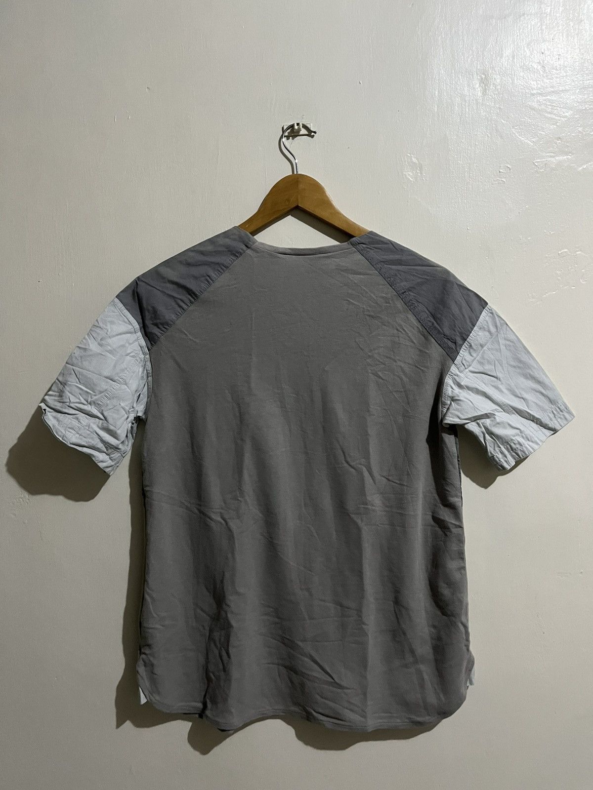 Undercover × Uniqlo Uniqlo Undercover Shirt with Cargo Pockets Size M / US 6-8 / IT 42-44 - 9 Thumbnail