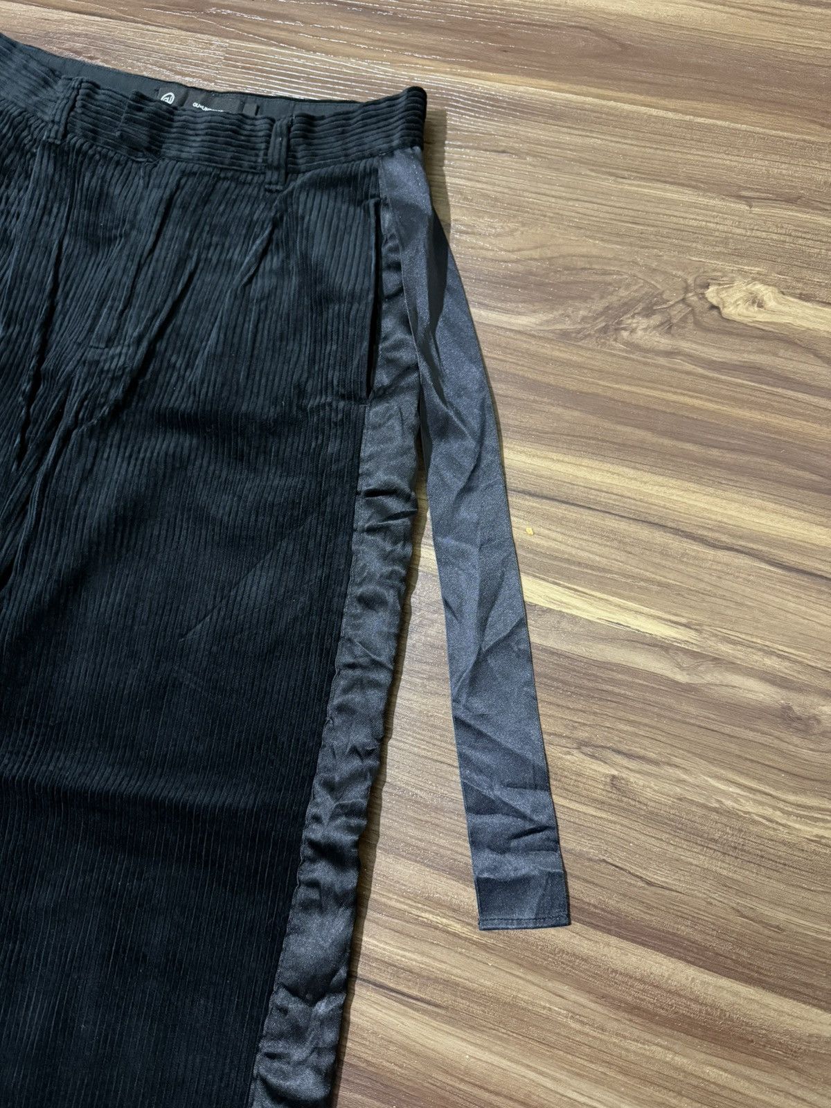 If Six Was Nine Relax pants gu x undercover Size US 28 / EU 44 - 4 Thumbnail