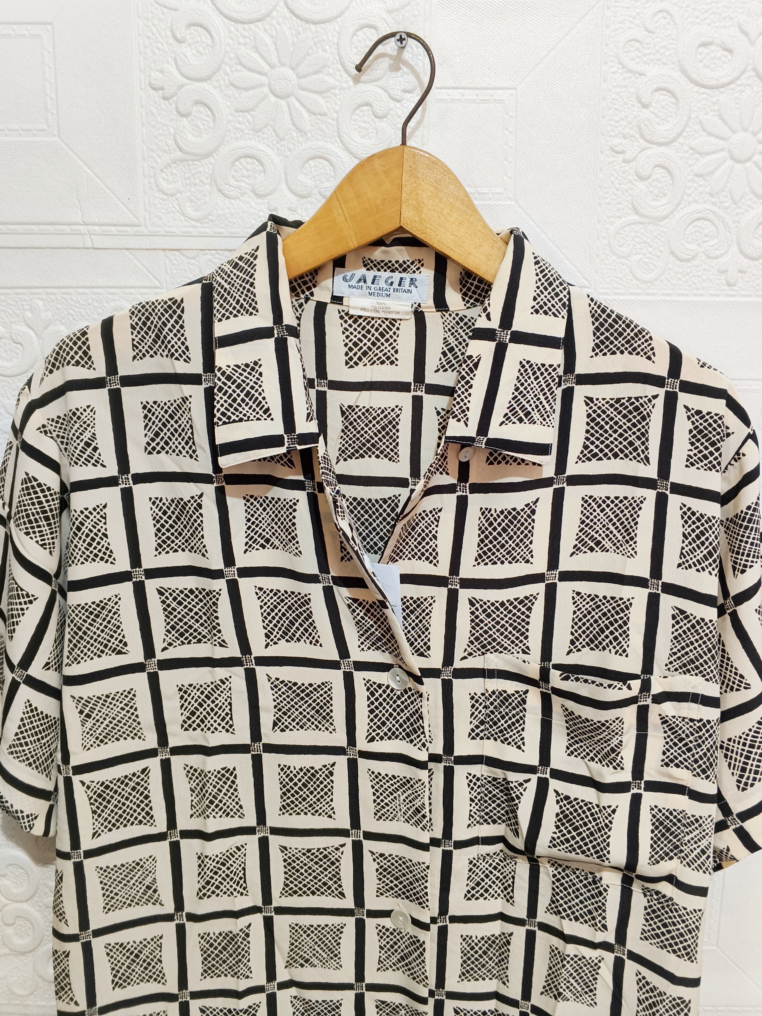 Jaeger JAEGER OPEN COLLAR BUTTON SHIRT Size US M / EU 48-50 / 2 - 2 Thumbnail