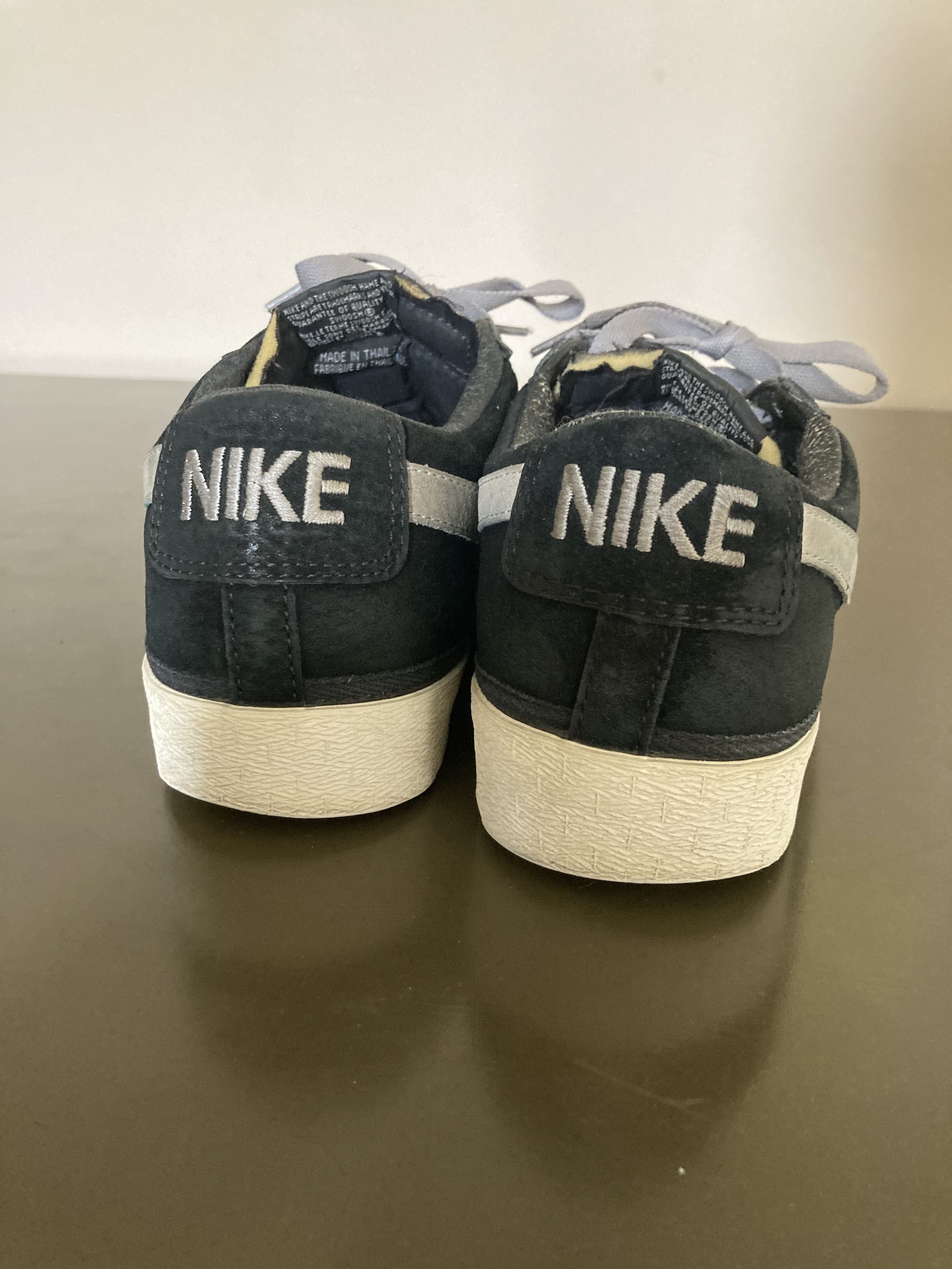 Nike Vintage. Nike Blazer Lo. Black/White from 2002. US10 Size US 10 / EU 43 - 5 Thumbnail