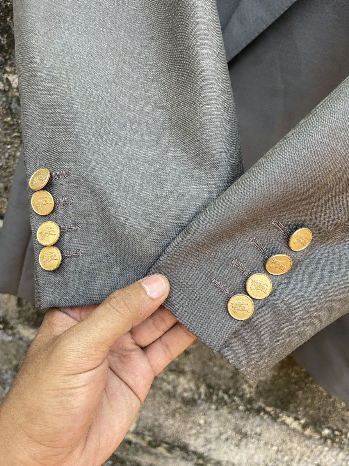 Burberry Vintage Burberry Gold Button Double-Breasted Blazer Jacket Size US M / EU 48-50 / 2 - 5 Thumbnail