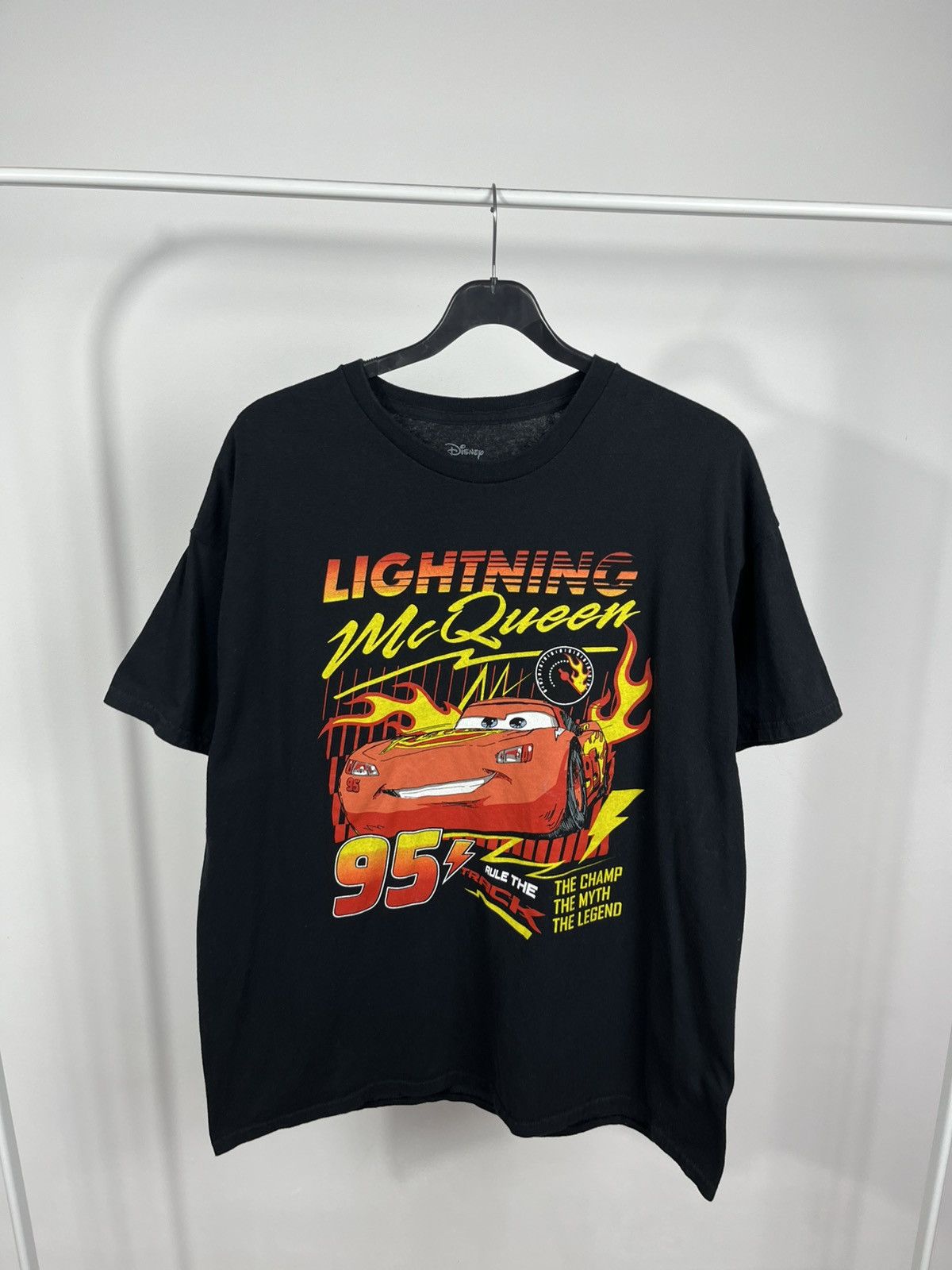 Disney Disney Pixar Cars Lightning McQueen Graphic T Shirt Size M Size US M / EU 48-50 / 2 - 2 Thumbnail