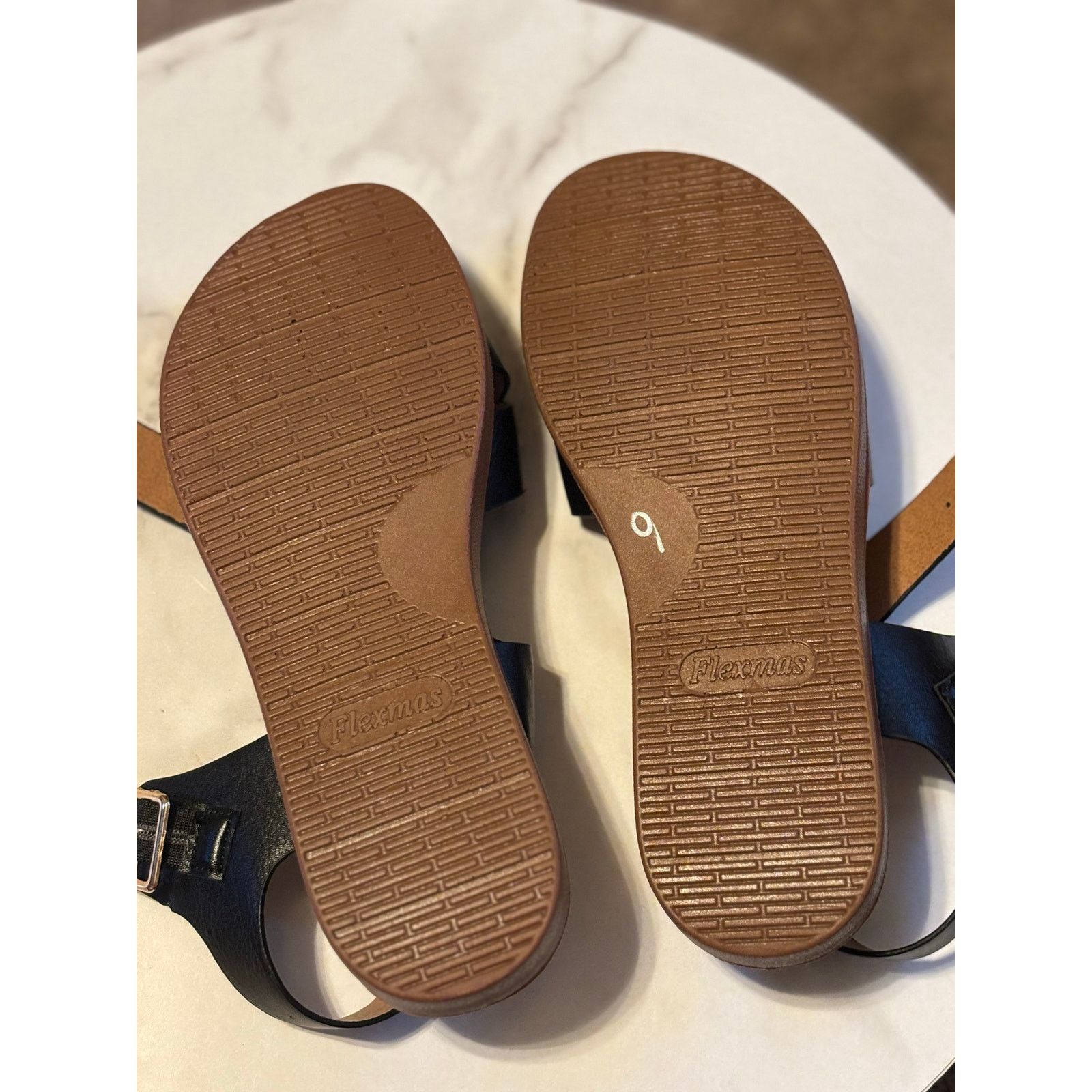 The Unbranded Brand Foam-Max Sandals Size 7 Size US 7 / IT 37 - 7 Thumbnail