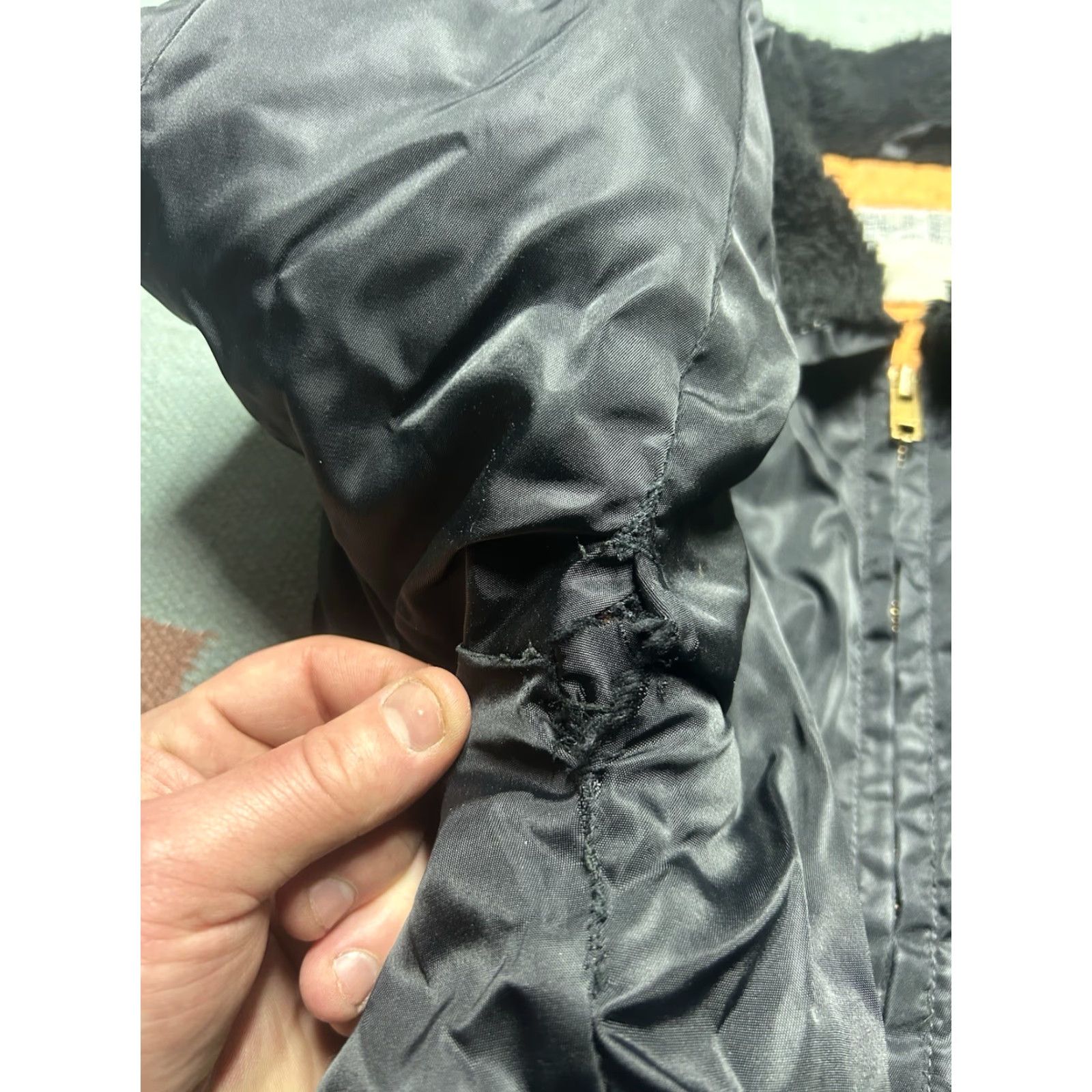 Sears VINTAGE Sears Bomber Jacket MA-1 Style Black Cropped Nylon Military Large Mens Size US L / EU 52-54 / 3 - 6 Thumbnail