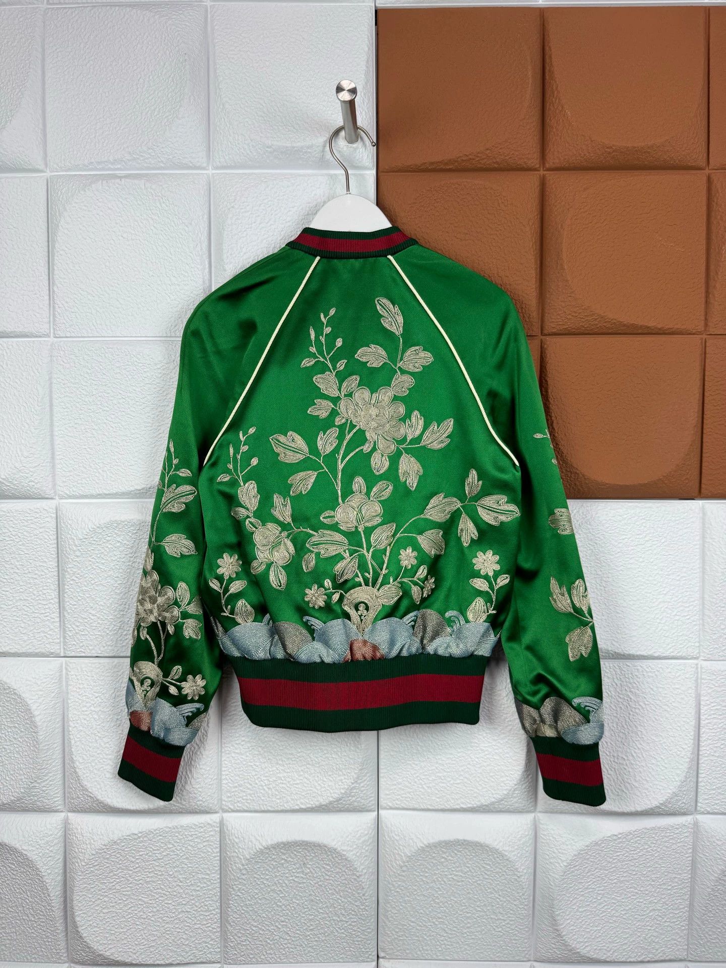 Gucci Gucci Embroidered Varsity Jacket Women's 38 Size XS / US 0-2 / IT 36-38 - 4 Thumbnail