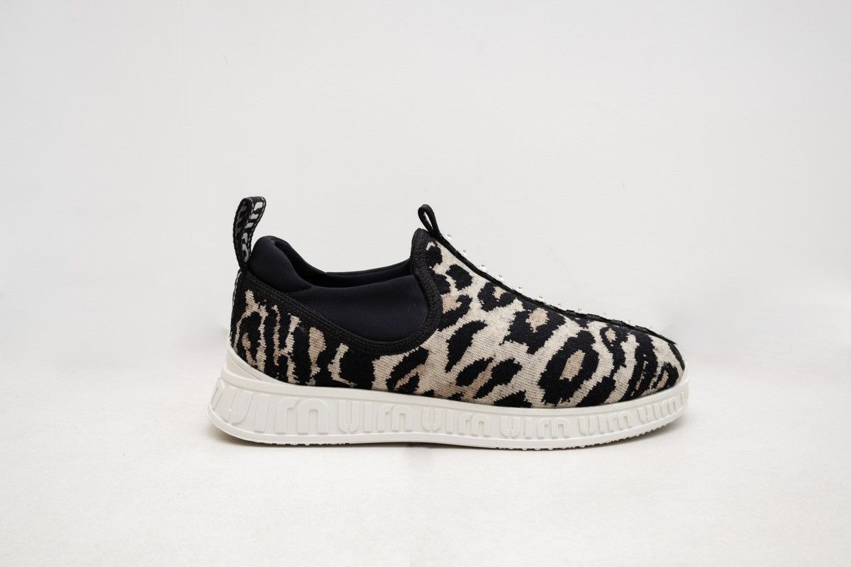 Miu Miu 830$MRP MIU MIU Women's Run Logo Sneakers SZ:EU:37/US:7 Size US 7 / IT 37 - 3 Thumbnail