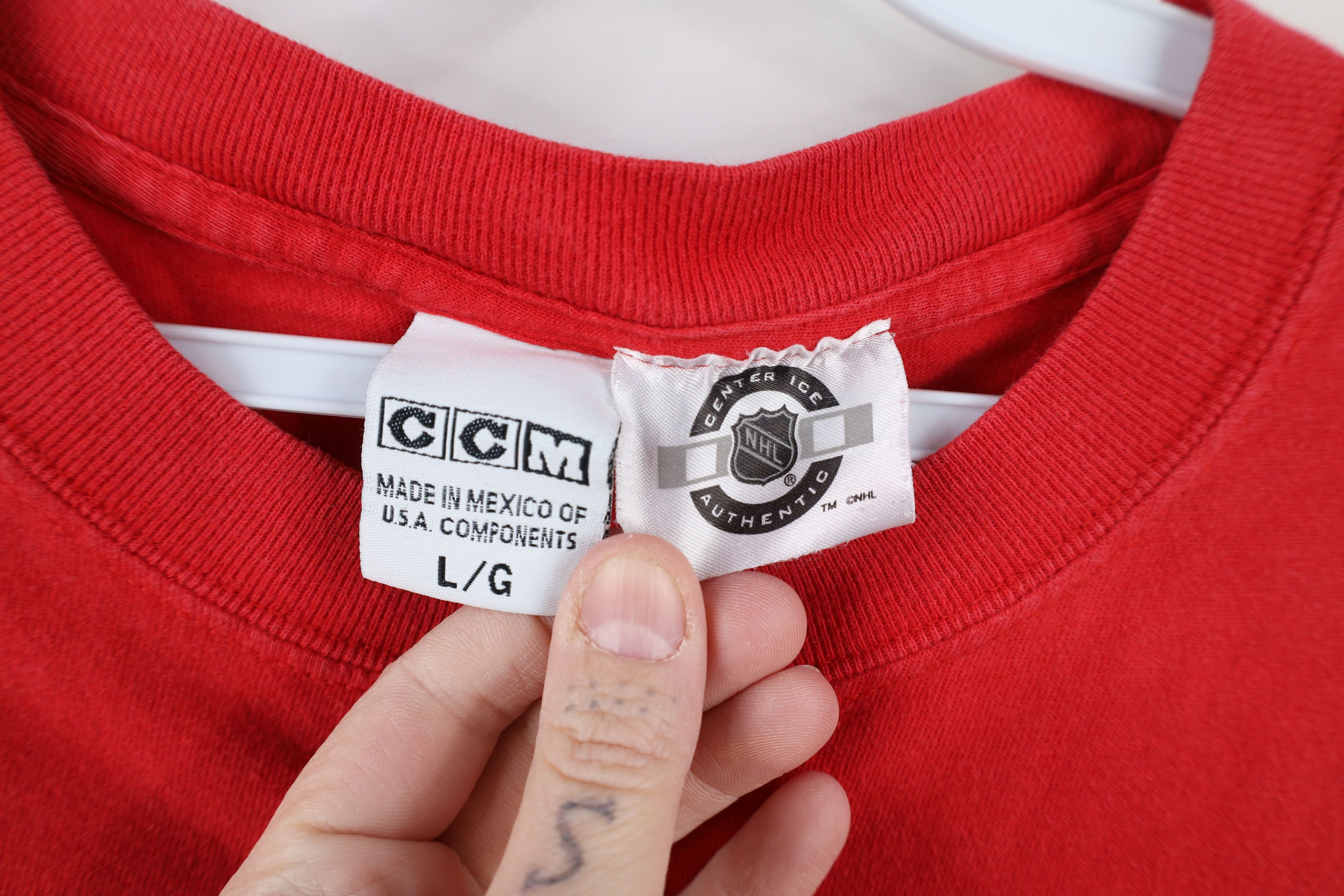 Ccm × Vintage Vintage CCM Hockey Distressed Minnesota Hockey T-Shirt Red Size US L / EU 52-54 / 3 - 9 Thumbnail