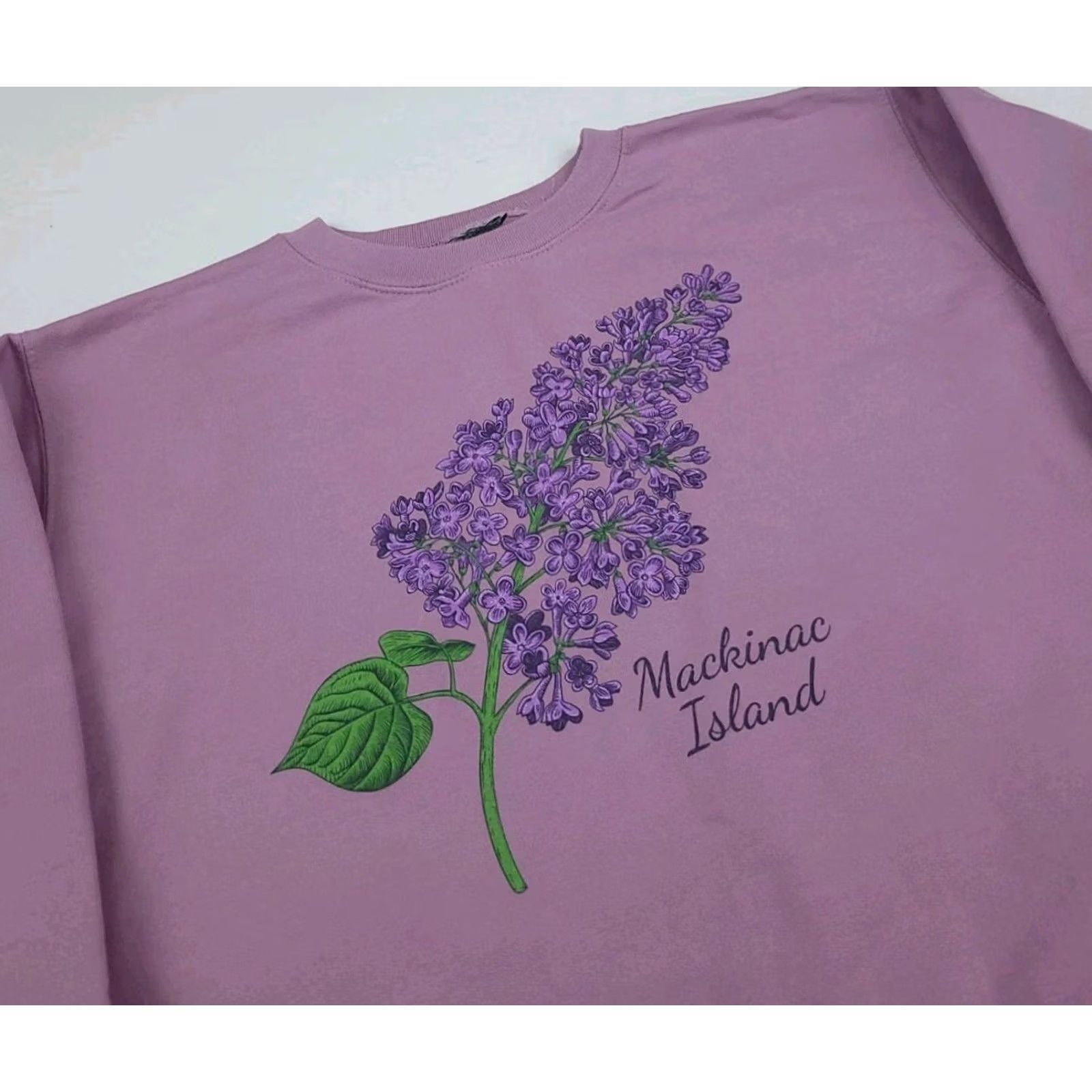 Vintage VINTAGE Mackinac Island Lavender Purple Flower Print Sweatshirt USA Vtg Unbranded Pullover Sweatshirt Women Girls M/L Purple Flower Print Size M / US 6-8 / IT 42-44 - 3 Thumbnail