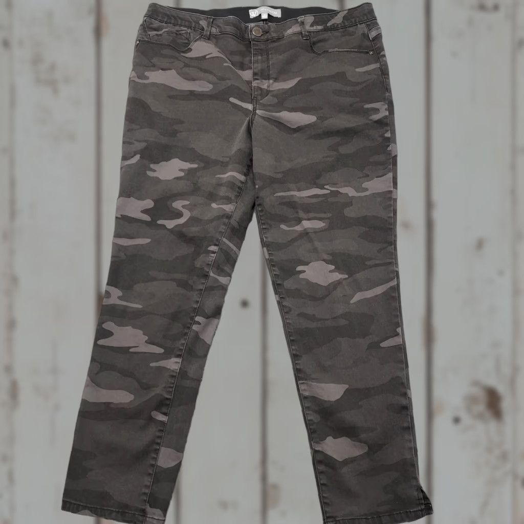 Vintage Wit & Wisdom Pants Jegging Gray Camouflage Denim 16 Womens Skinny Regular Jeans 90s Theme Casual Workwear Size 38" / US 16 / IT 52 - 1 Thumbnail