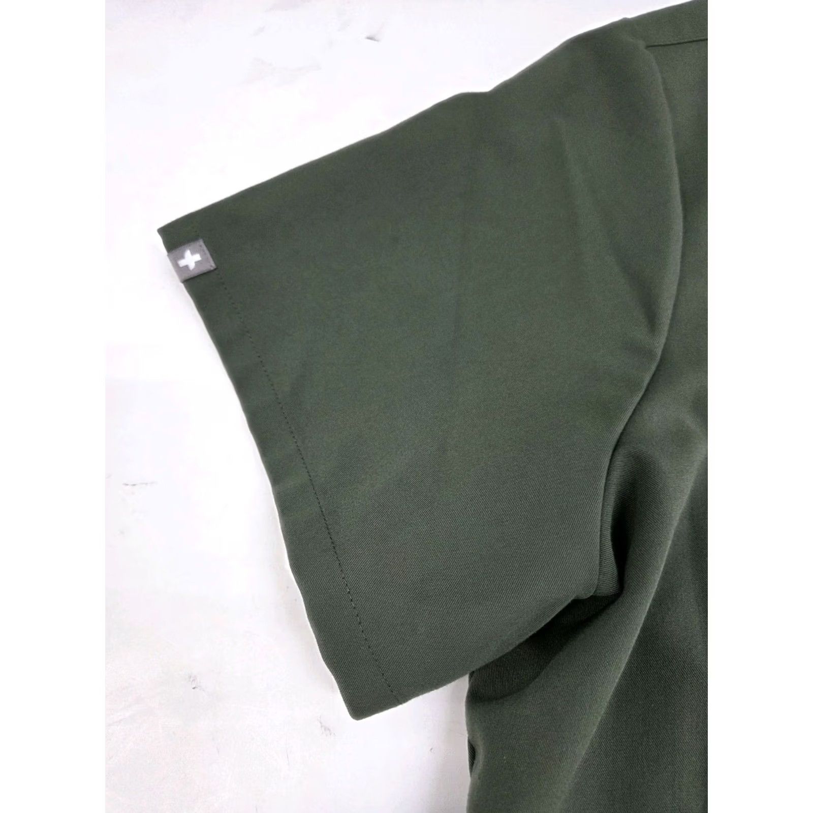 Vintage FIGS Women’s Technical Collection Style 1000211 Pocket Scrub Top Green XL Women Size XL / US 12-14 / IT 48-50 - 6 Thumbnail