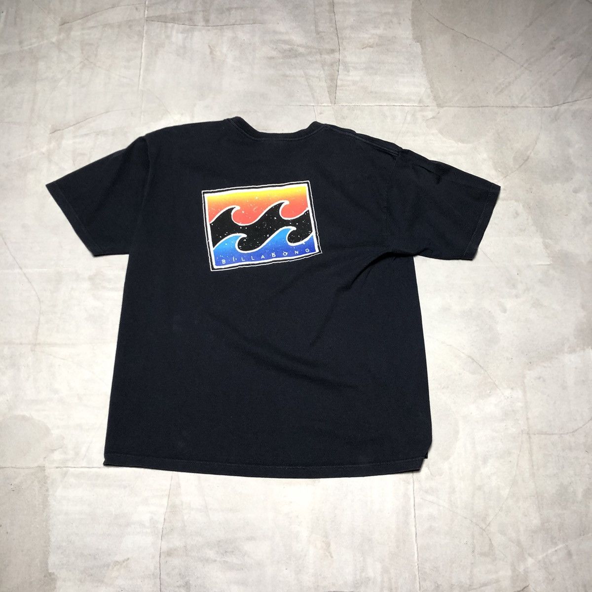 Billabong × Vintage Vintage Billabong Y2K T-shirt Streetwear Hype 90s style fade Size US L / EU 52-54 / 3 - 2 Thumbnail