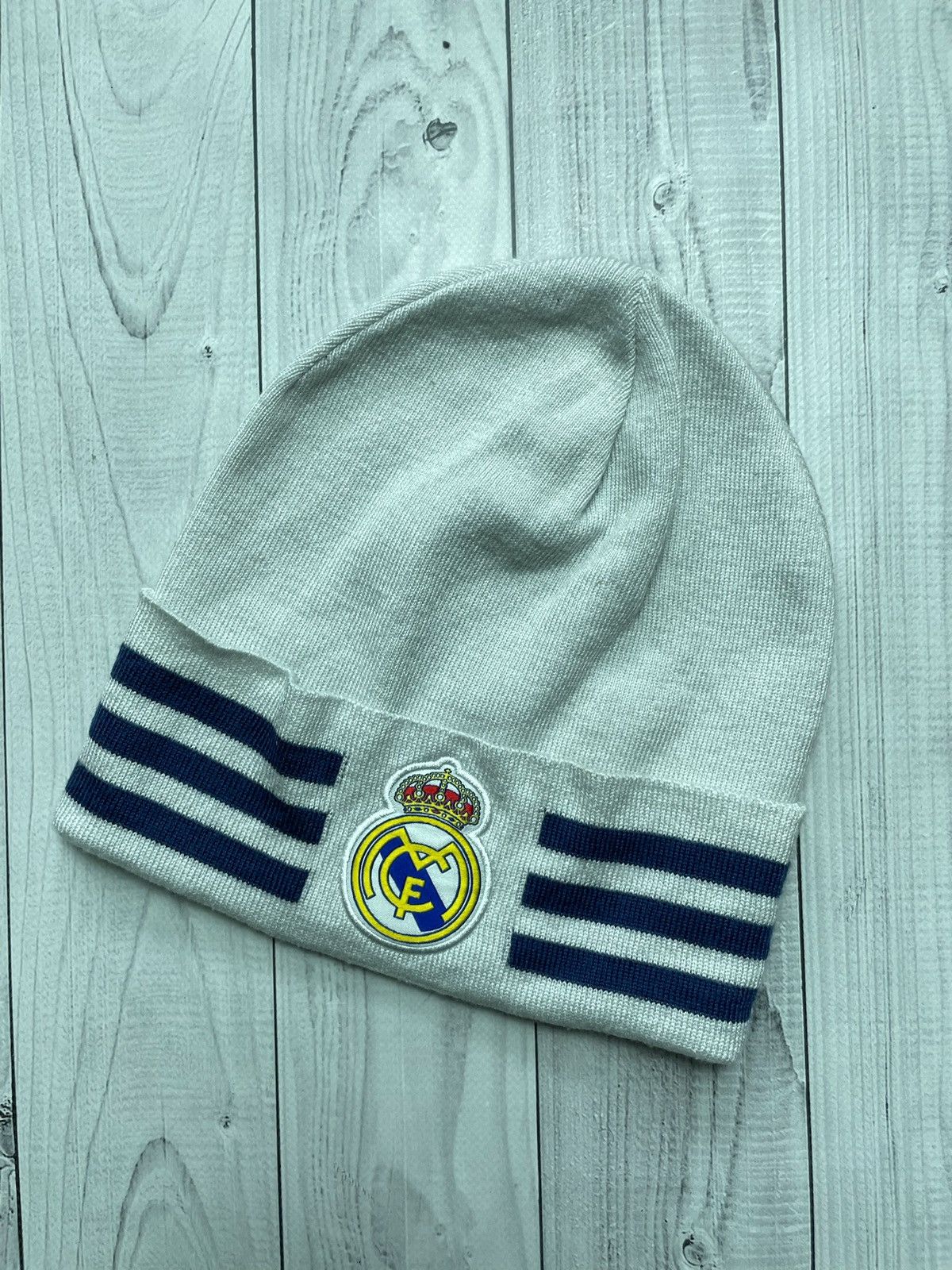 Adidas × Vintage Vintage adidas soccer hat Real Madrid logo Size ONE SIZE - 1 Thumbnail