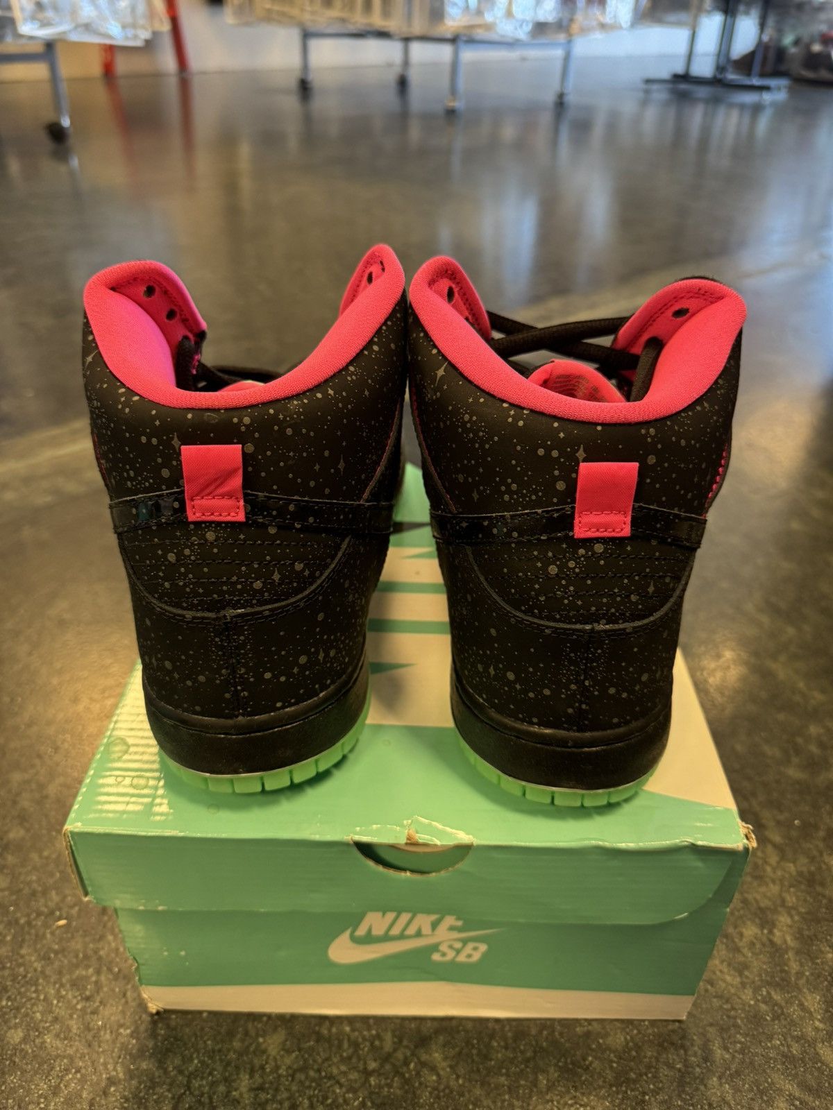Nike SB Dunk High SB Northern Lights Size US 12 / EU 45 - 4 Thumbnail