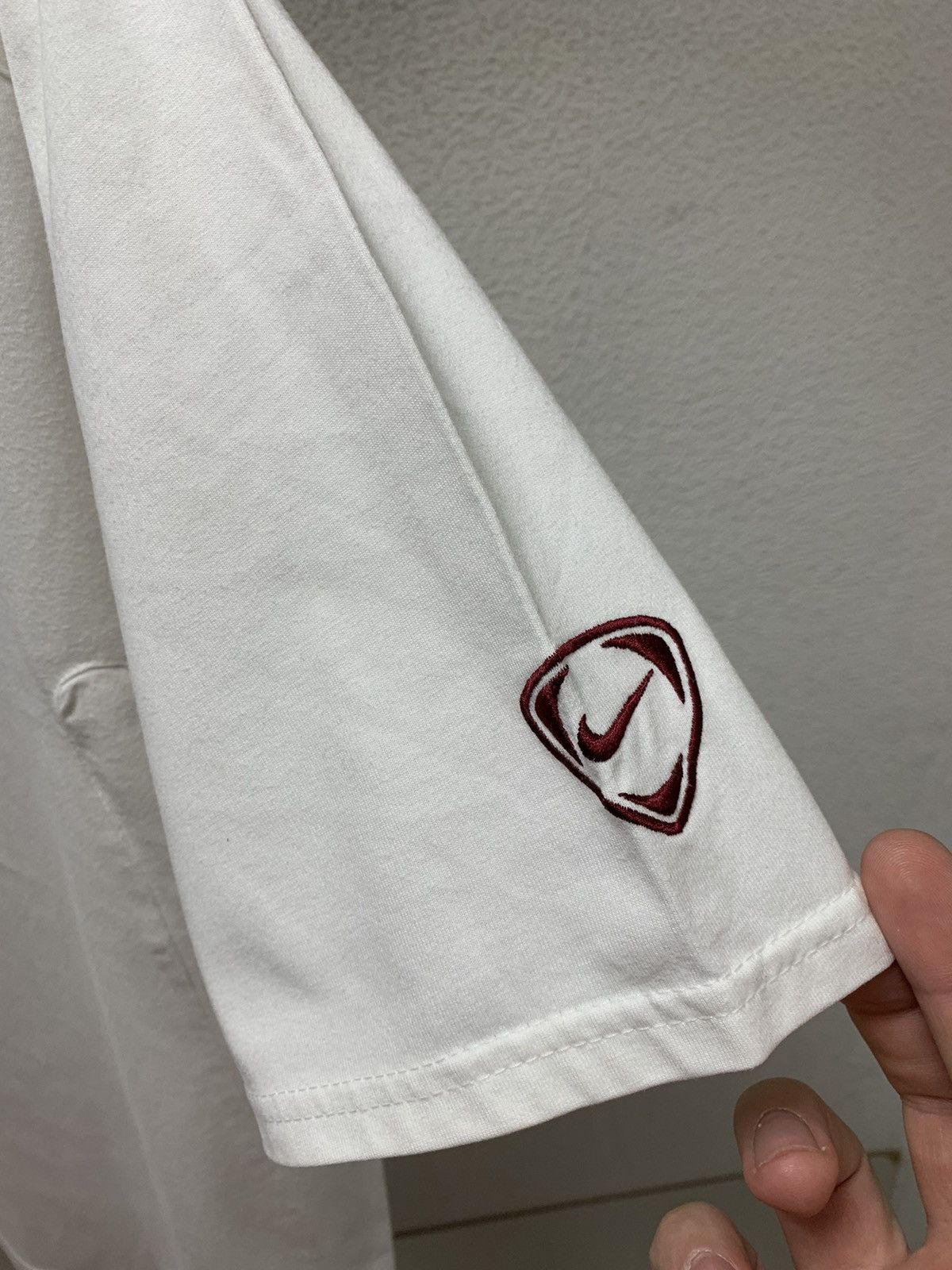 Nike Arsenal Nike O2 vintage white Polo Xl size Size US XL / EU 56 / 4 - 6 Thumbnail