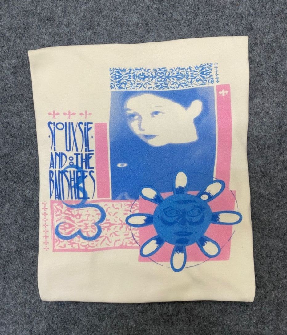 Band Tees Vintage 1983 Siouxsie and the Banshees Dear Prudence Shirt Size US L / EU 52-54 / 3 - 3 Thumbnail