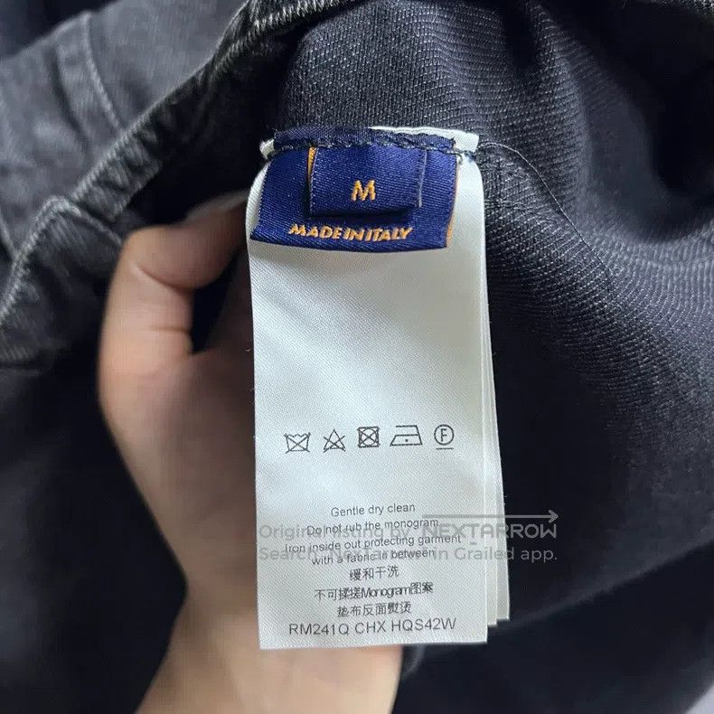 Louis Vuitton Louis Vuitton Black washed Logo embossed denim jacket Size US M / EU 48-50 / 2 - 4 Thumbnail