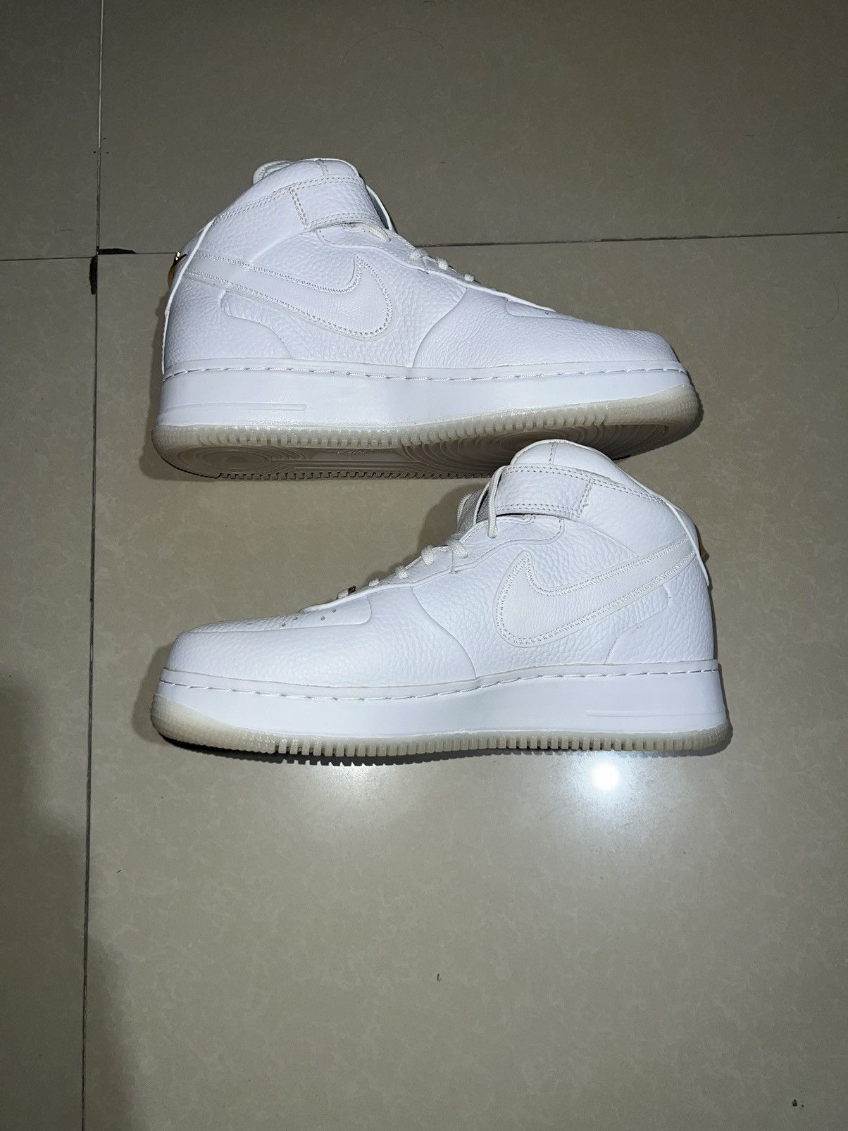 Nike Air Force 1 Victor Cruz Size US 9 / EU 42 - 2 Thumbnail