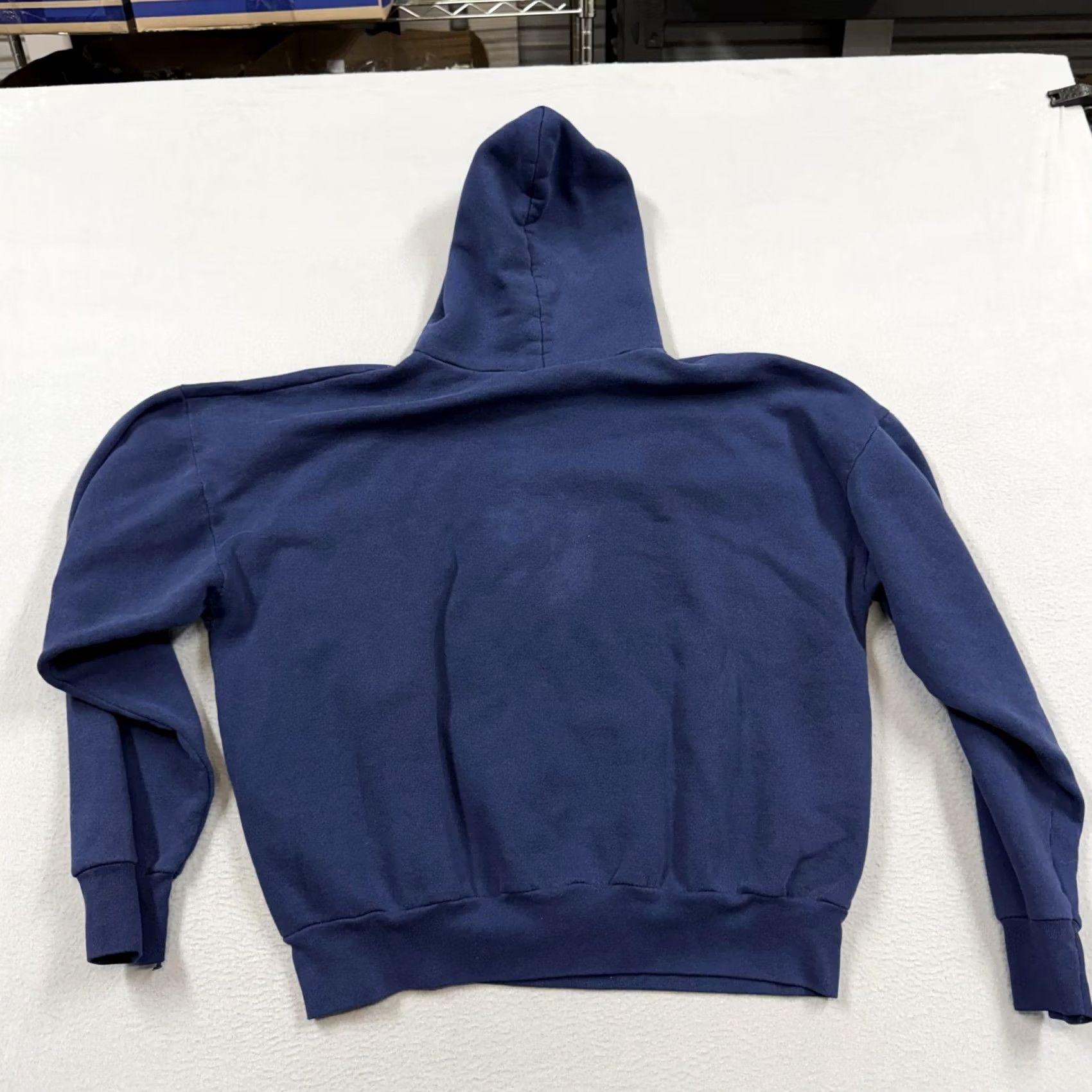 Vintage VINTAGE Pontiac Assembly Center Hoodie Sweatshirt Mens XL Blue Fleece Graphic Size US XL / EU 56 / 4 - 5 Thumbnail