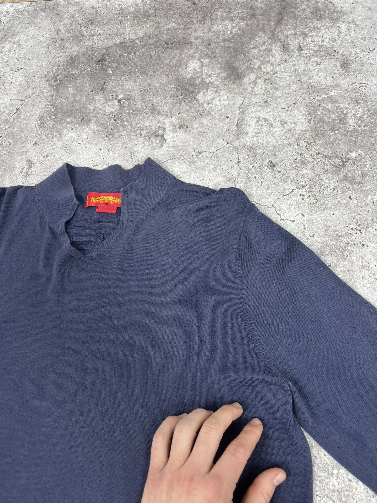Shanghai Tang SHANGHAI TANG MEN'S LONG SLEEVE COTTON SWEATER Size US S / EU 44-46 / 1 - 8 Thumbnail