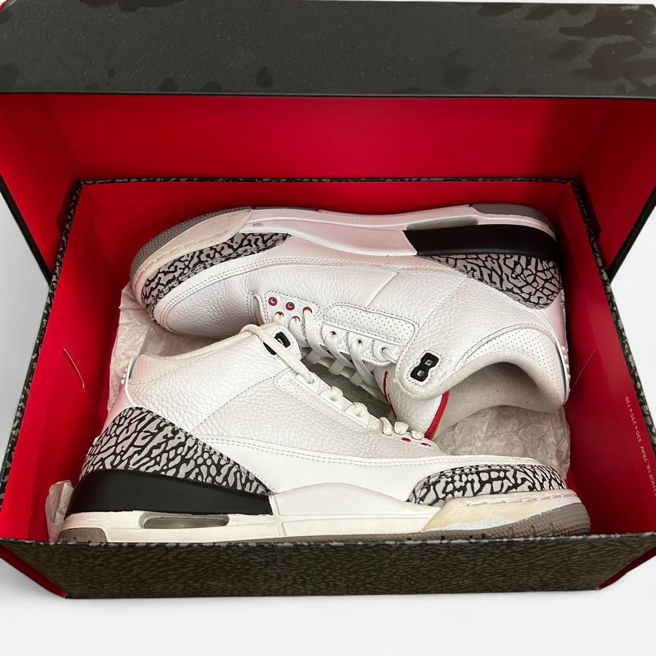 Jordan Brand *CUSTOM* Air Jordan 3 White Cement Size US 10 / EU 43 - 7 Thumbnail