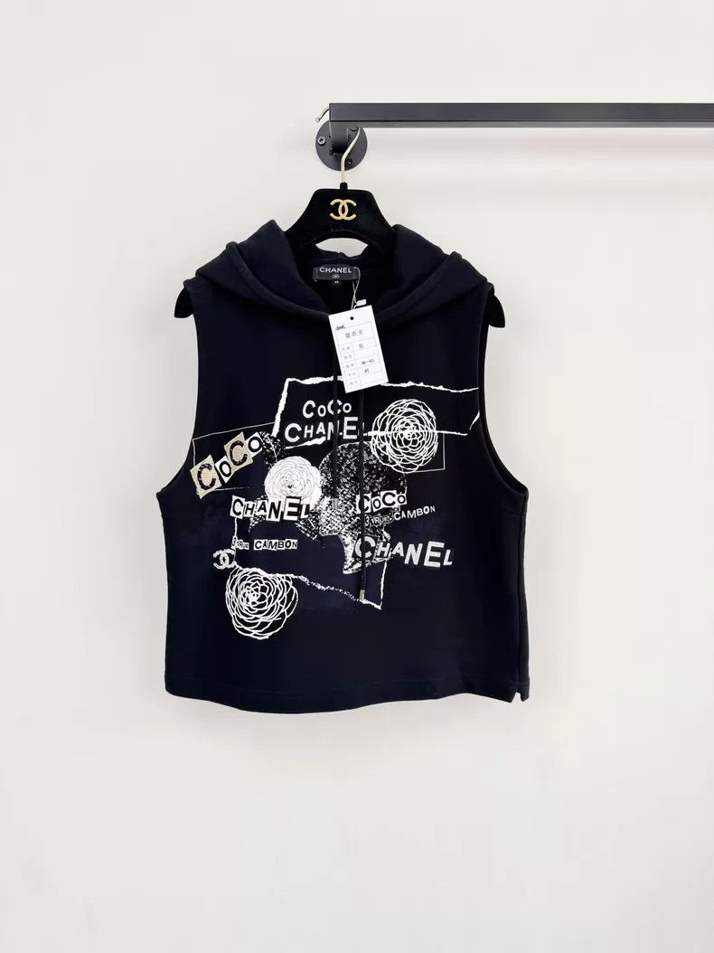 Chanel Chanel Black sweatshirt vest Size XS / US 0-2 / IT 36-38 - 1 Thumbnail