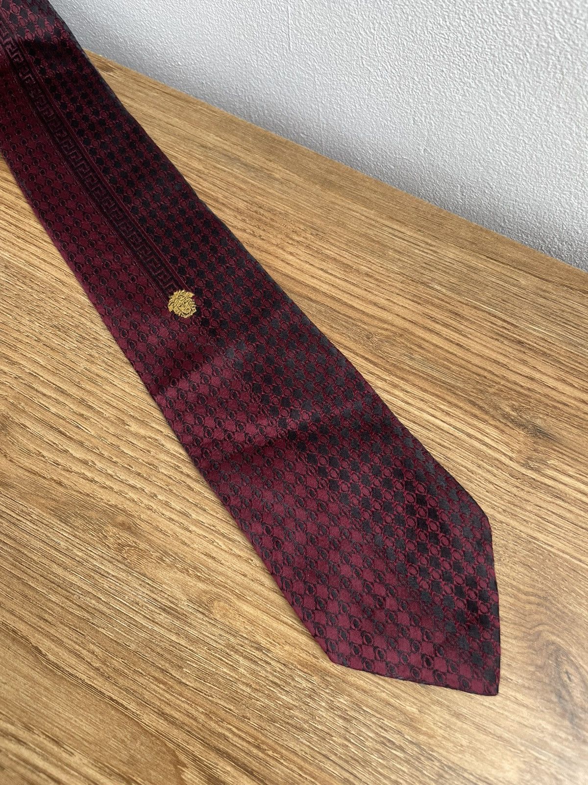 Versace Rare Gianni Versace Vintage 90s Medusa Logo 100% Silk Tie Size ONE SIZE - 13 Thumbnail