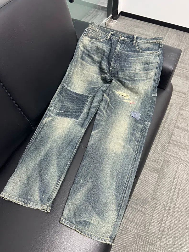 Neighborhood Neighborhood size M Jeans Size US 27 - 1 Thumbnail