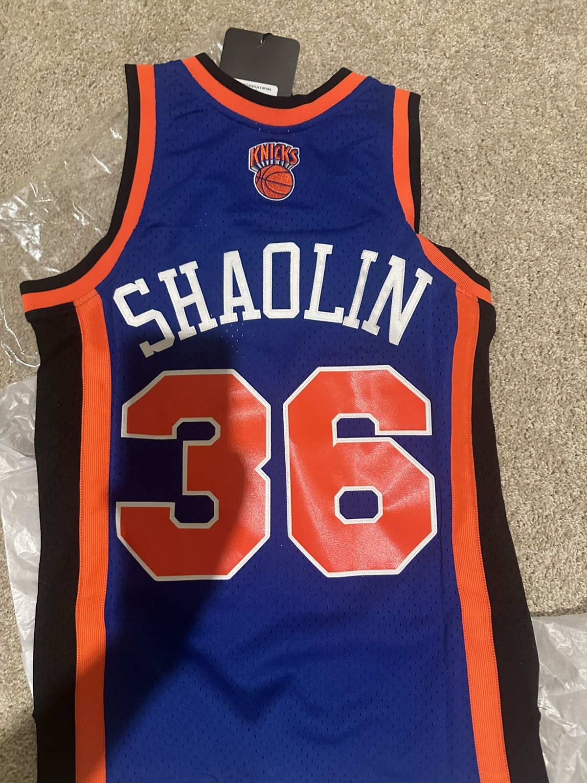 Mitchell & Ness NBA WU TANG SHAOLIN X BRNBA REMIX JERSEY KNICKS (SMALL) Size US S / EU 44-46 / 1 - 10 Thumbnail